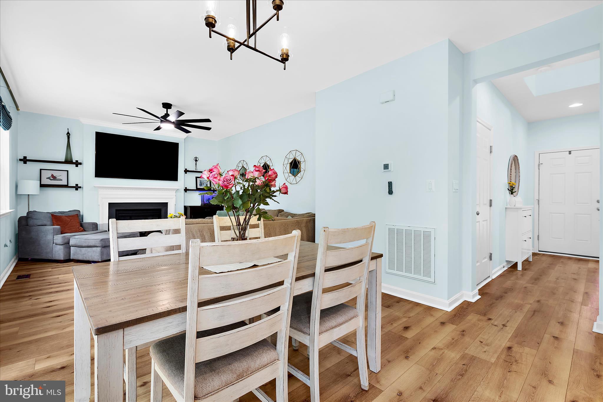 NORTH BROOK - Residential