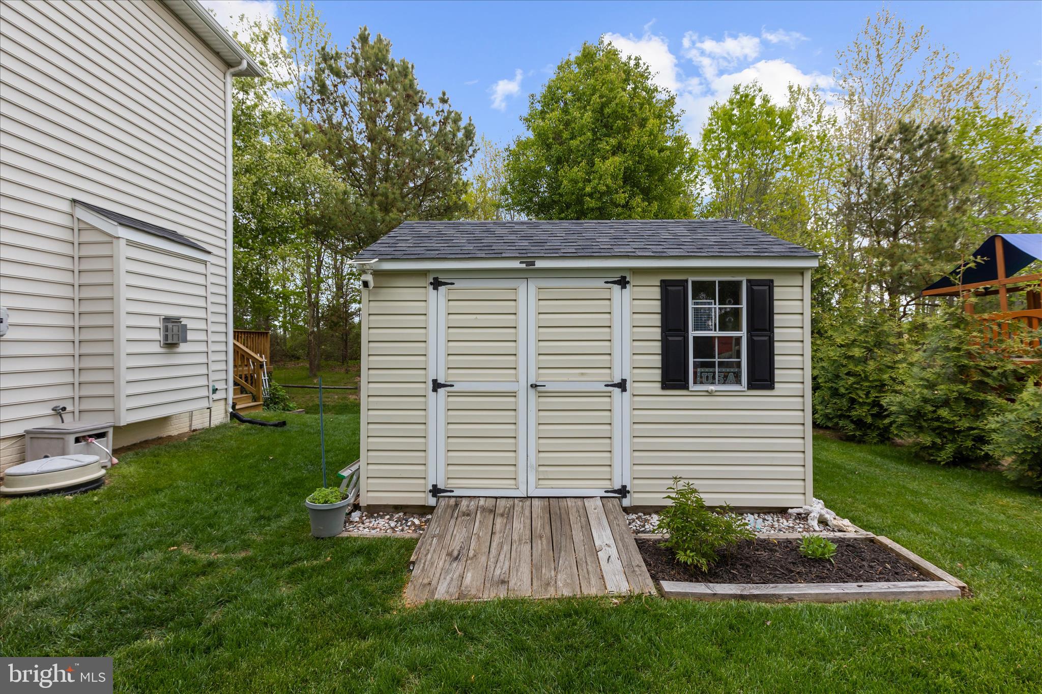 NORTH BROOK - Residential