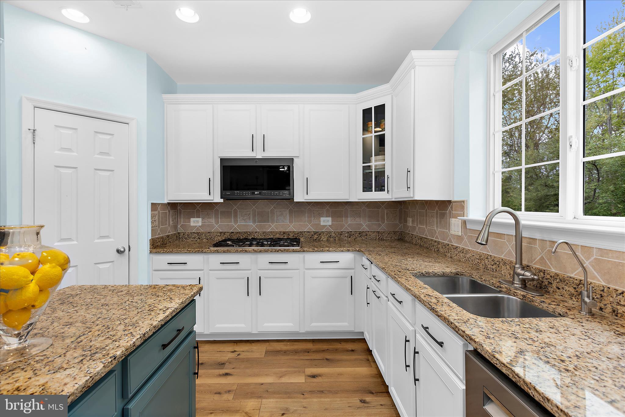 NORTH BROOK - Residential