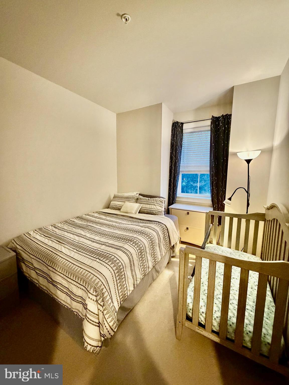 ODENTON STATION - Residential Lease