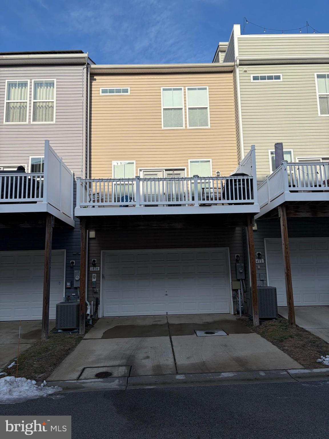 ODENTON STATION - Residential Lease