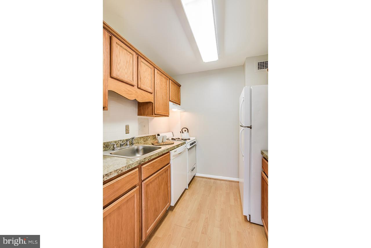 PARK SUTTON CODM - Residential Lease