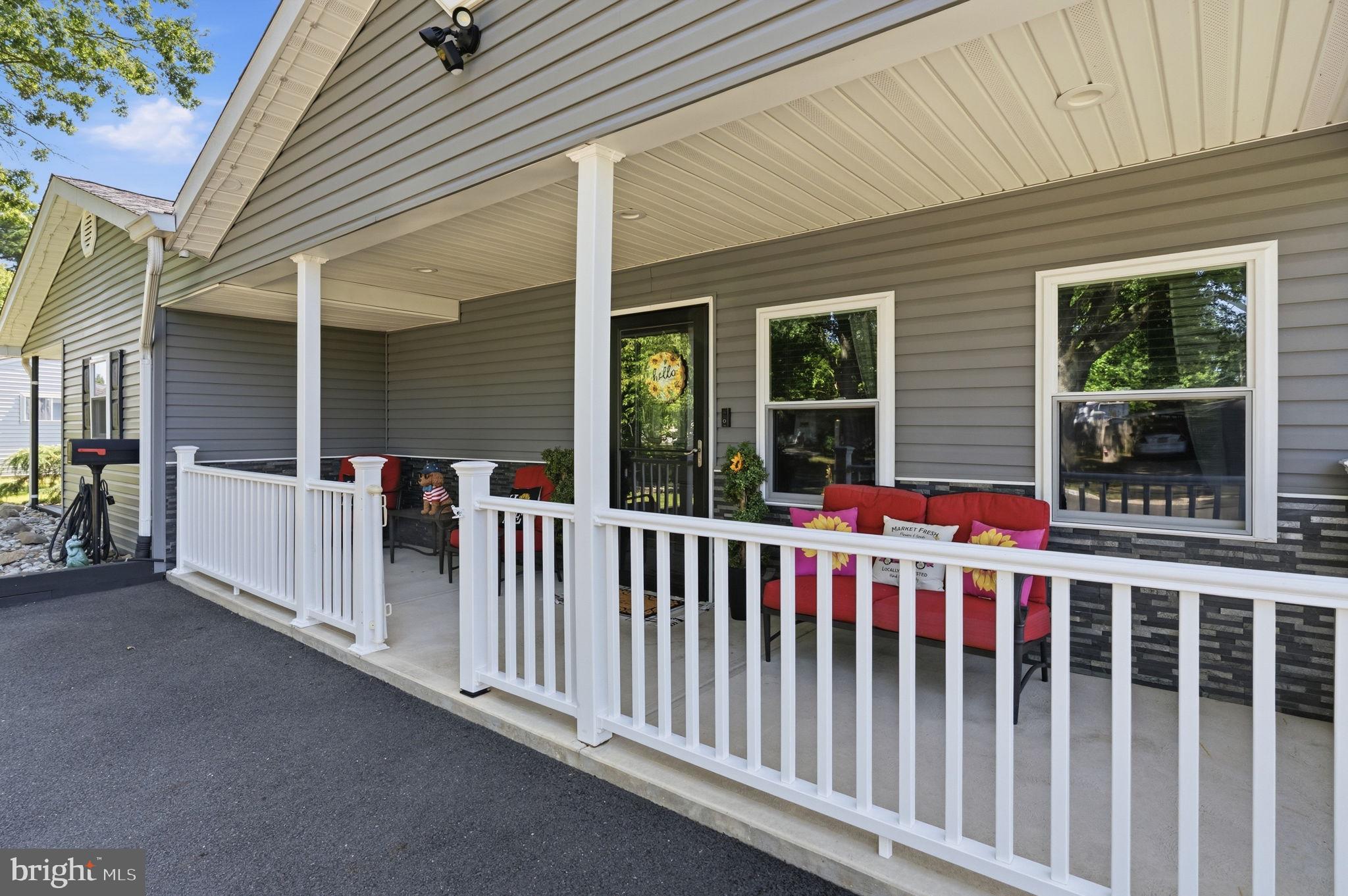 32 ORCHARD LANE