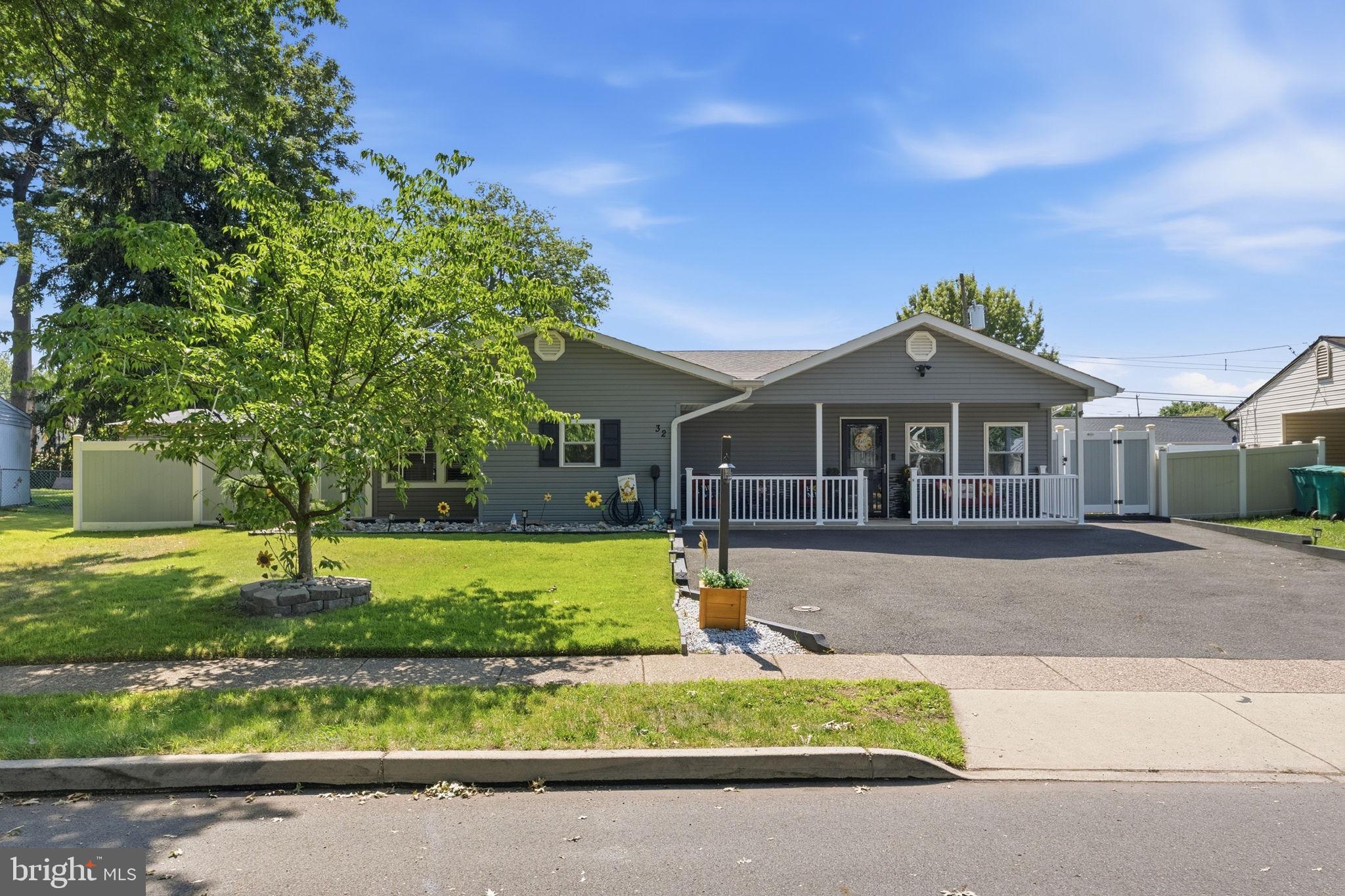 32 ORCHARD LANE