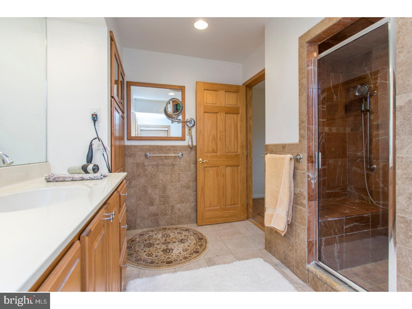 BRYN MAWR - Residential