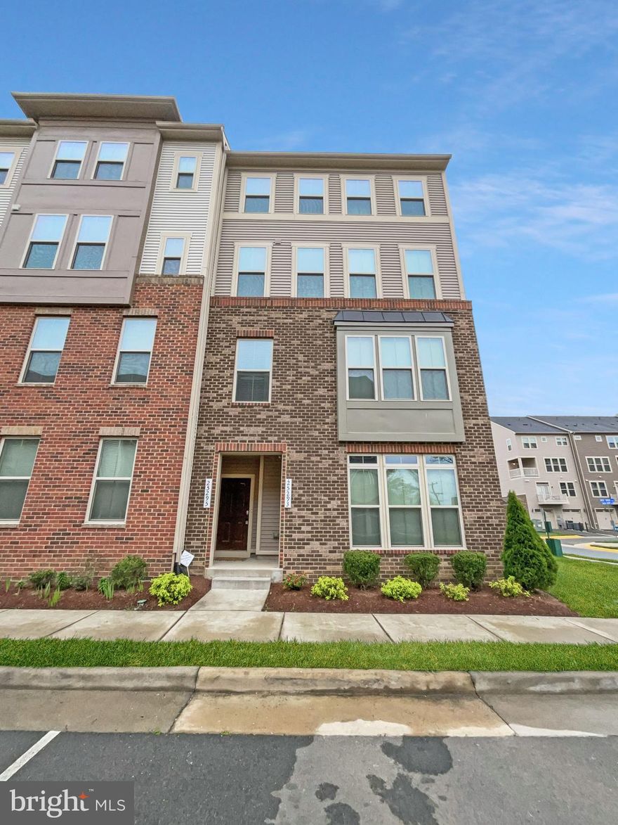 Welcome to a home with a timeless design that exudes elegance and sophistication. The heart of the home, the kitchen, boasts a kitchen island which enhances its utility and style. Complementing its beauty is the accent backsplash that adds an exciting detail. Culinary pursuits will be a joy here with all stainless steel appliances to support your cooking adventures. The home's neutral color paint scheme gives a soothing appeal that creates a calming atmosphere, which has been uplifted by fresh interior paint. The primary bathroom boasts double sinks, simplifying your daily routine. The primary bathroom features a jacuzzi tub, a luxurious addition that promises relaxation and rejuvenation. Not to be outdone, the primary bedroom includes a walk-in closet, lending a generous space for wardrobe storage. This home offers personality and practicality while keeping its chic and modern appeal. Experience the joy of luxury and comfort nestled in the heart of the city.