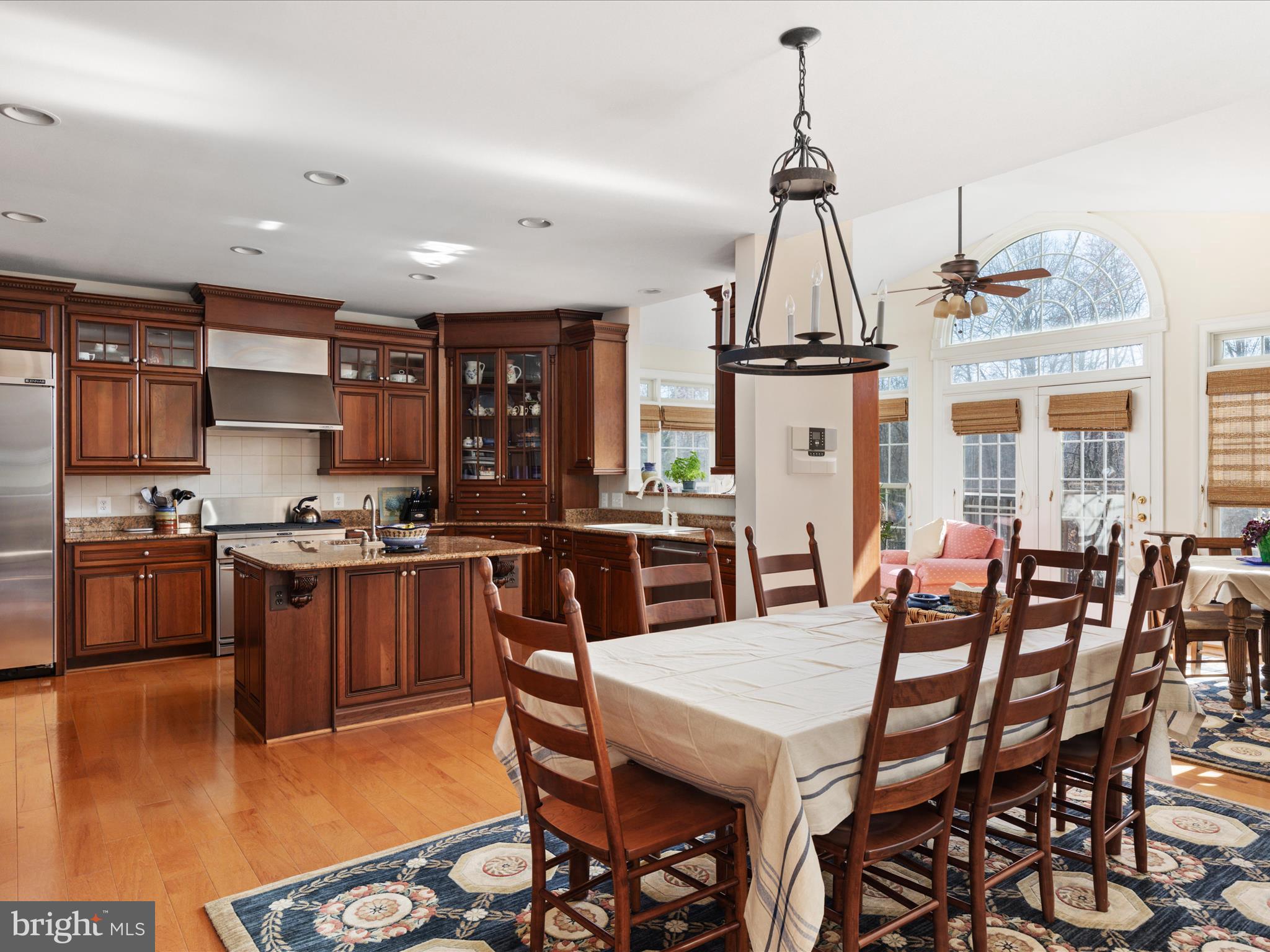 CEDAR CREST - Residential