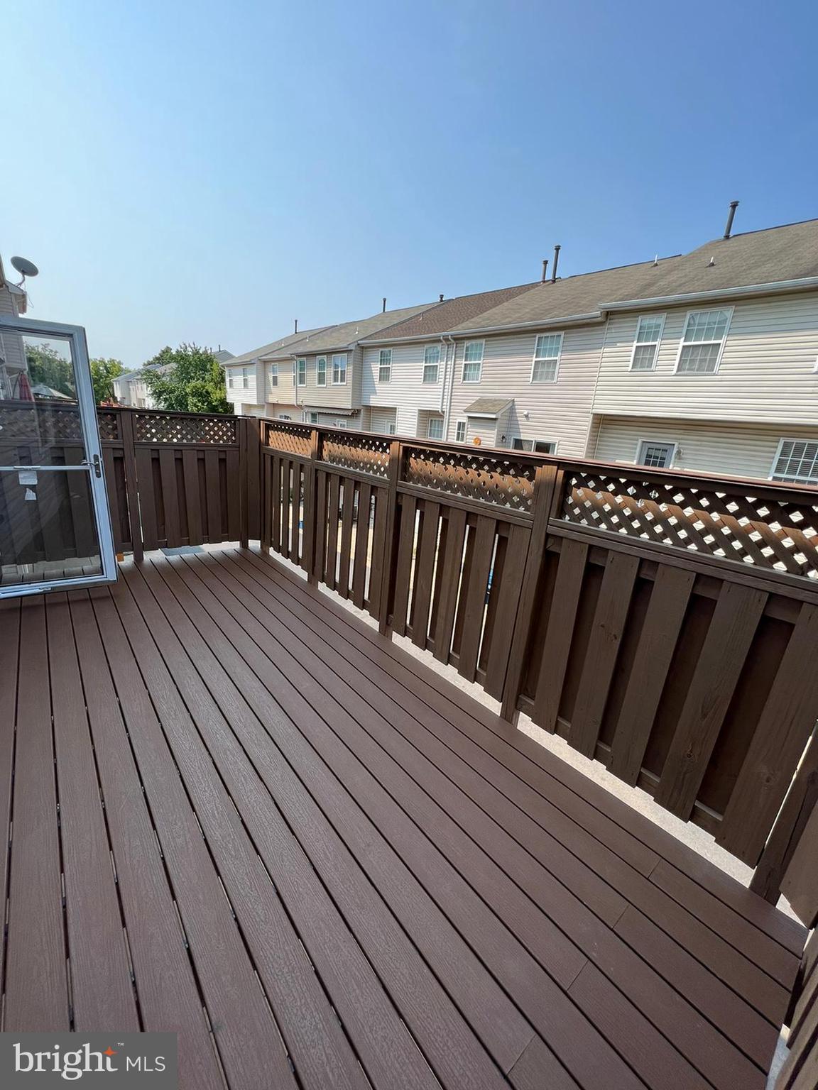 CENTRE VILLAGE - Residential Lease