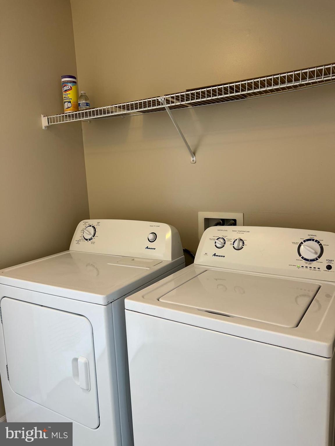 CENTRE VILLAGE - Residential Lease