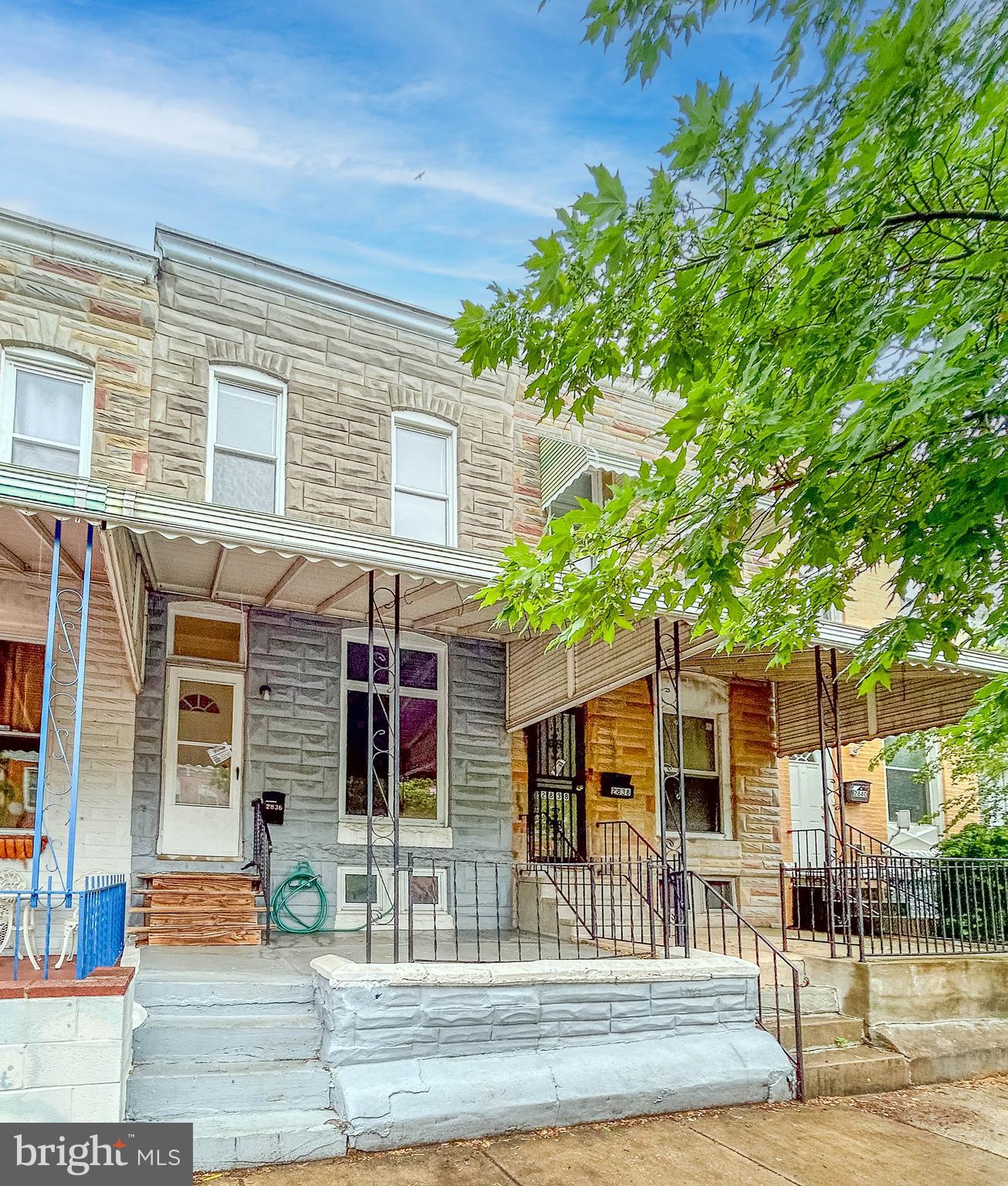 List price to be opening bid at online only auction. Online auction to be conducted on Auctioneers website. Bidding begins Saturday, May 31st & ends Wednesday, June 5th, 2025 at 11:00AM. Improved by a 3 bedroom, 1 and a half bath porchfront townhome. Main level consists of an entryway, spacious living room, separate dining room and kitchen. Upper level consists of 3 bedrooms and 1 full bathroom. Lower level is partially finished with den, laundry area, open bathroom area and rear entrance. There is a detached structure with a rooftop deck in the rear. (Formerly used as a garage). Features include: Front and rear porches/deck, Wood type floors, Ample storage and more!