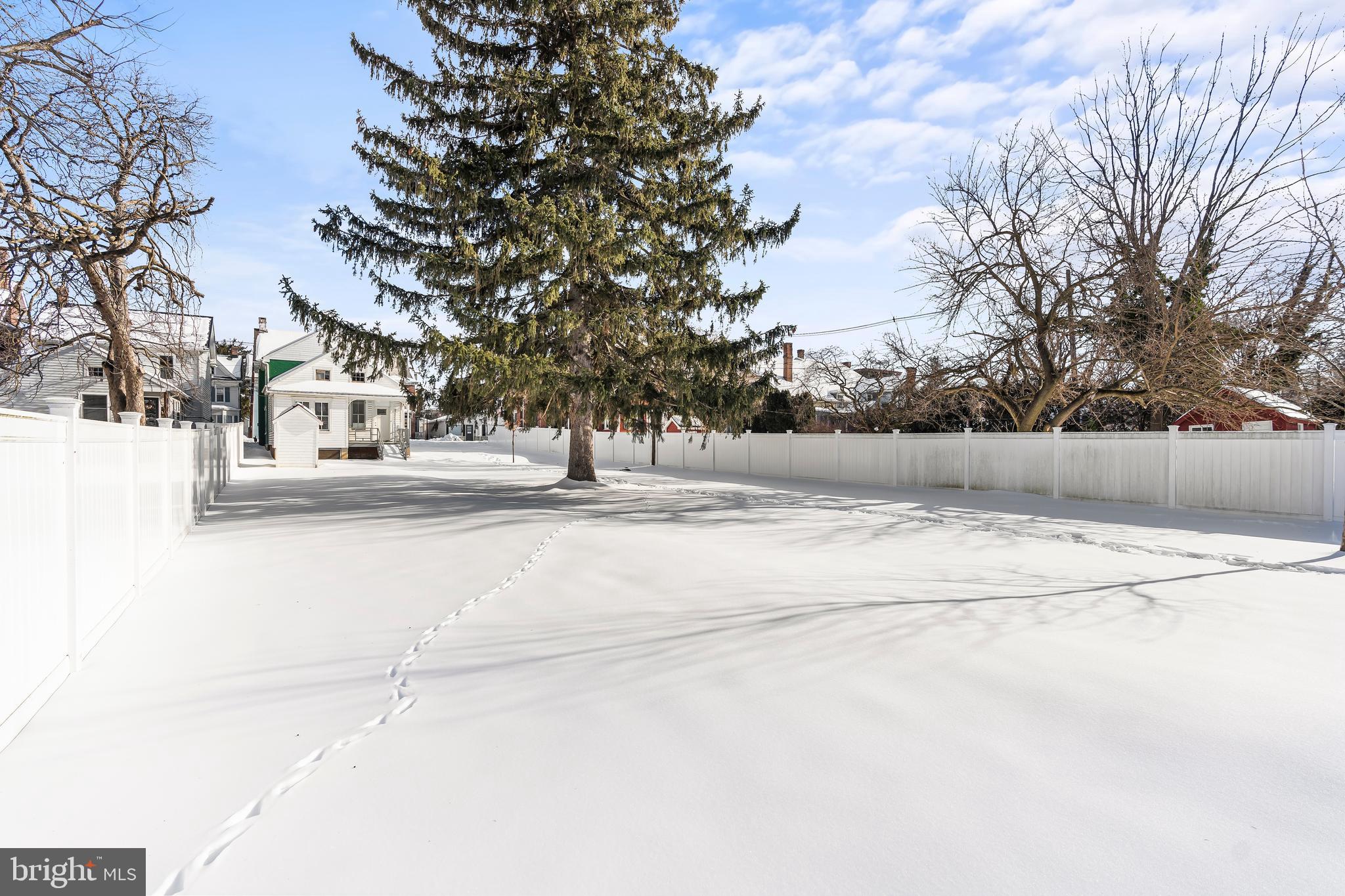 GREENCASTLE BOROUGH - Residential