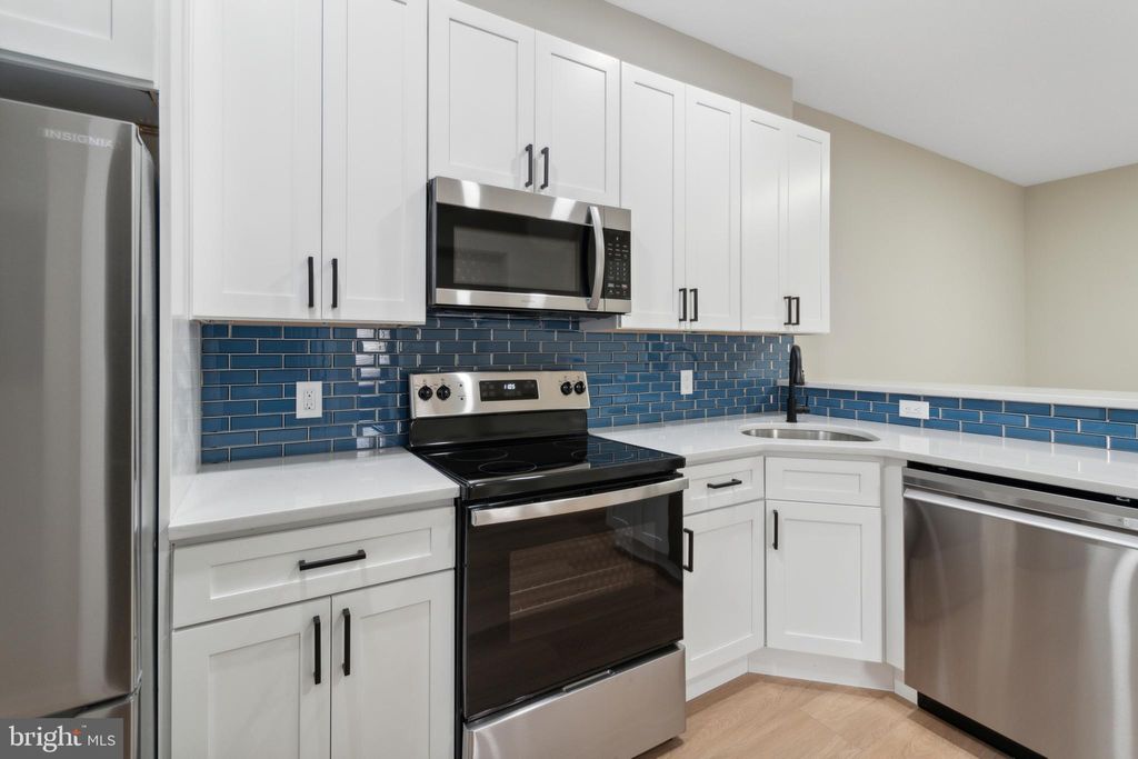 Photo of 417 W Elm Street #1, CONSHOHOCKEN, PA 19428 (MLS # PAMC2168918)