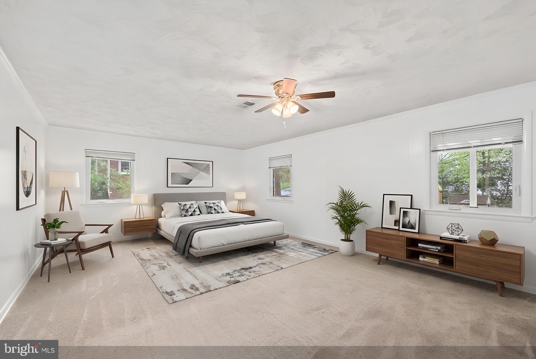 LAKE BARCROFT - Residential