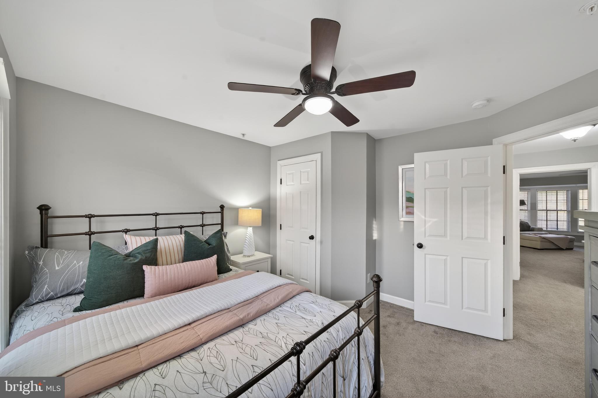 LORTON STATION SOUTH - Residential