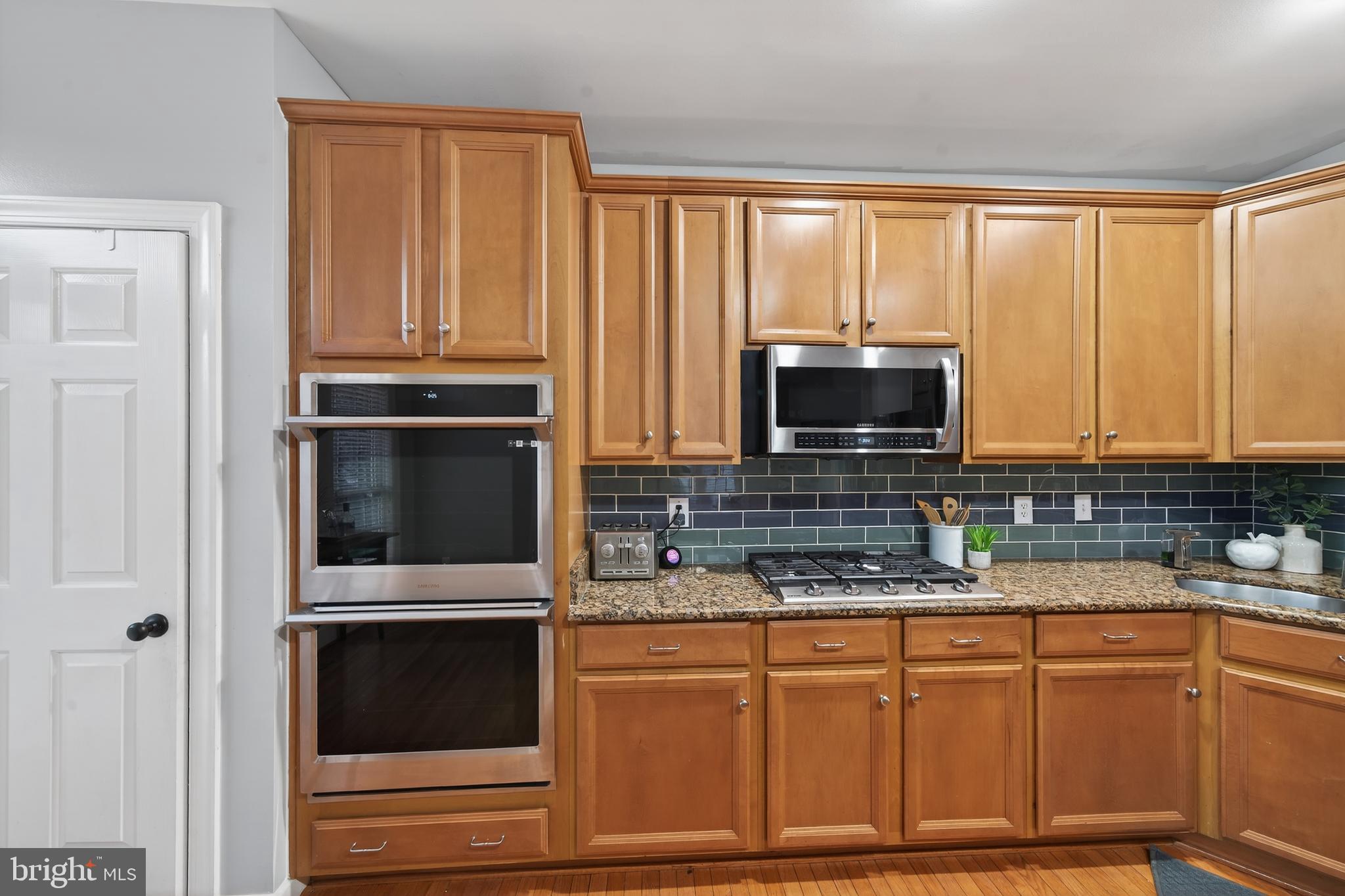 LORTON STATION SOUTH - Residential