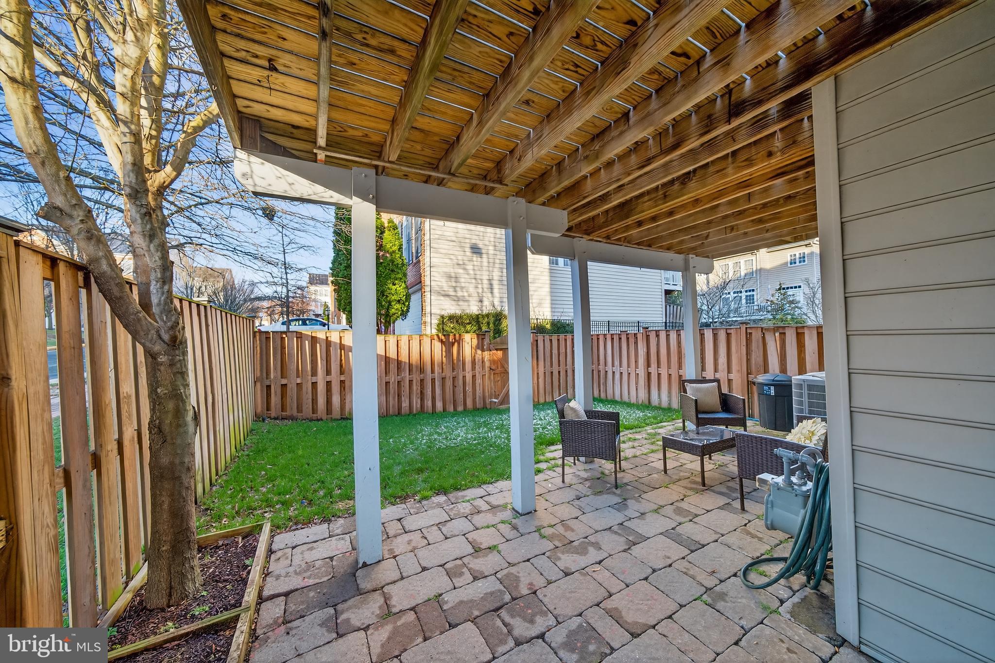 LORTON STATION SOUTH - Residential