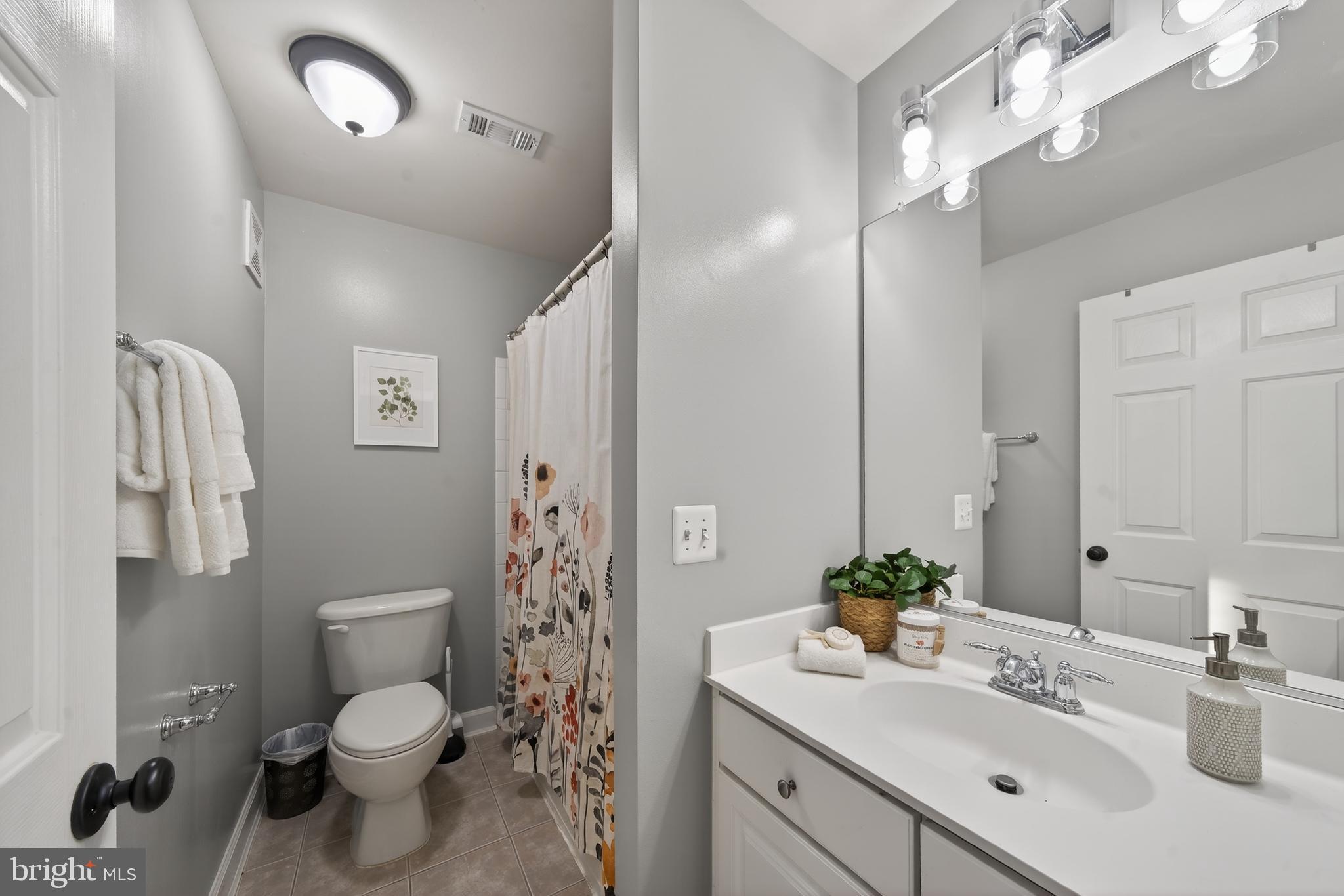 LORTON STATION SOUTH - Residential