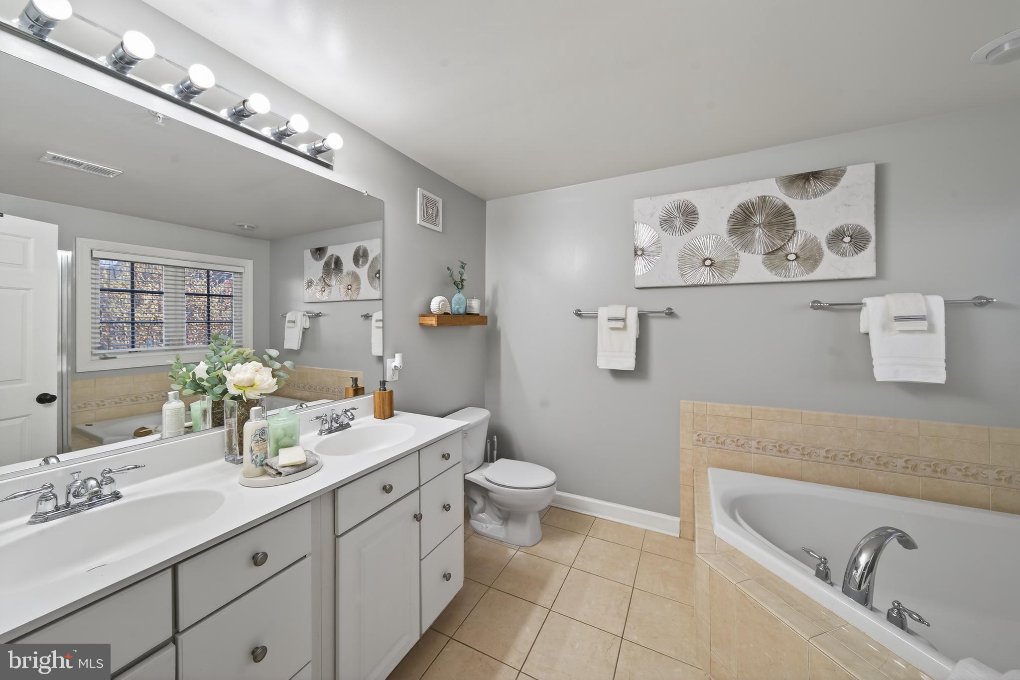 LORTON STATION SOUTH - Residential