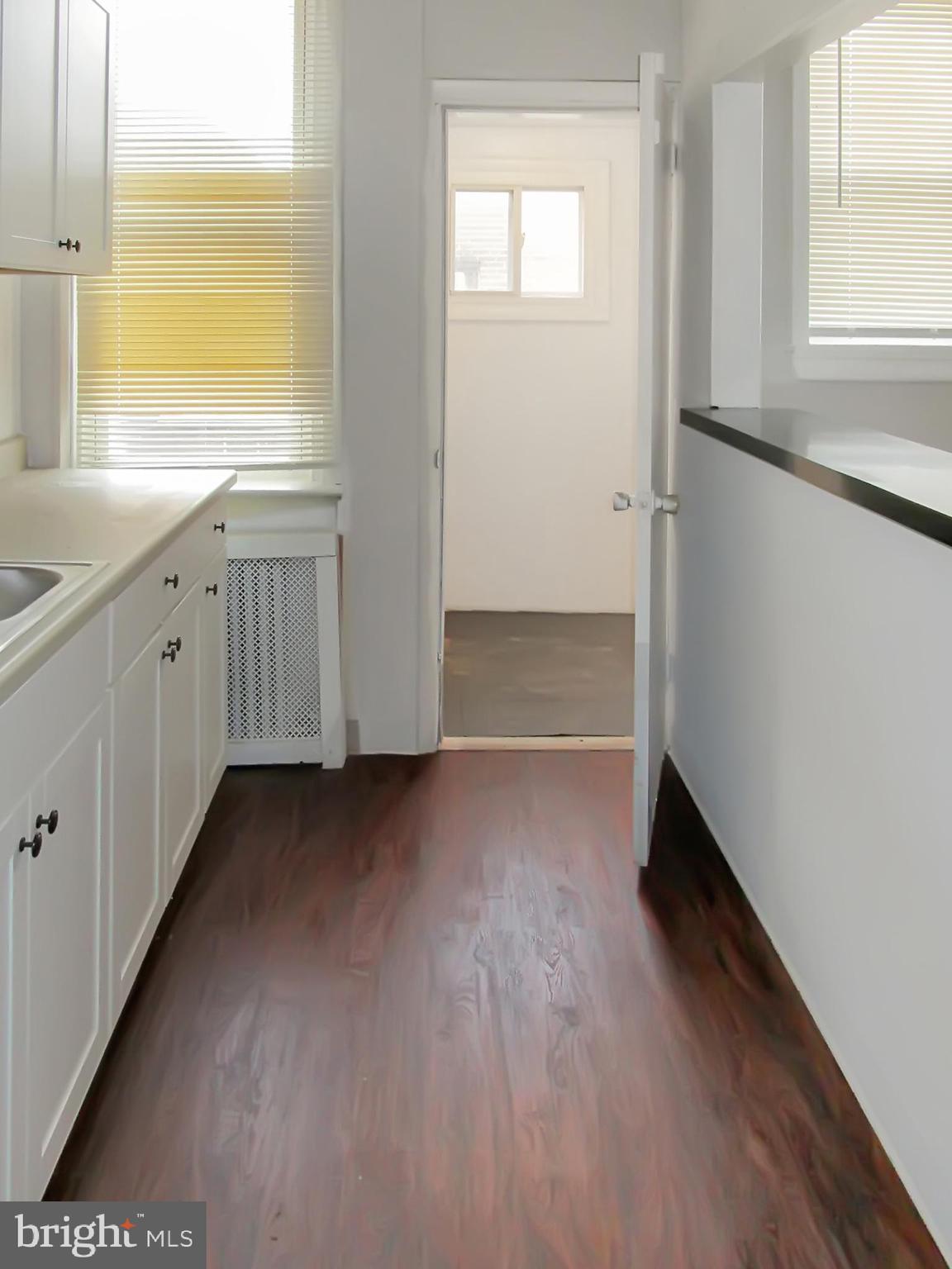 OVERBROOK - Residential Lease