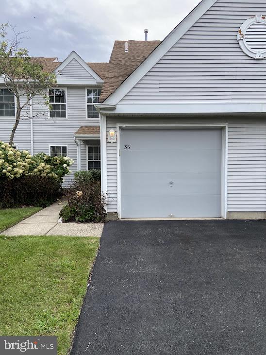 38 MAGNOLIA COURT