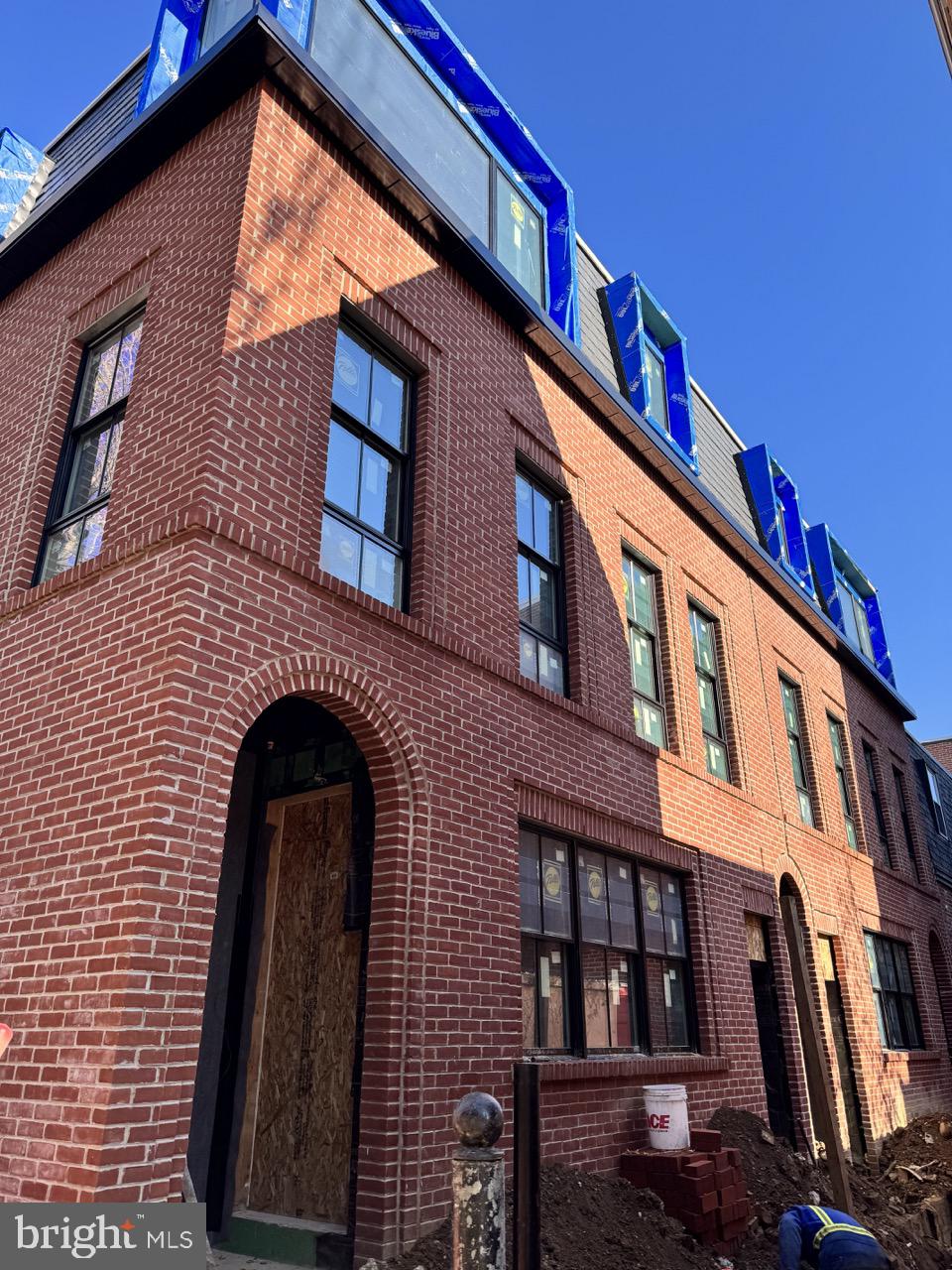 WASHINGTON SQ WEST - Residential