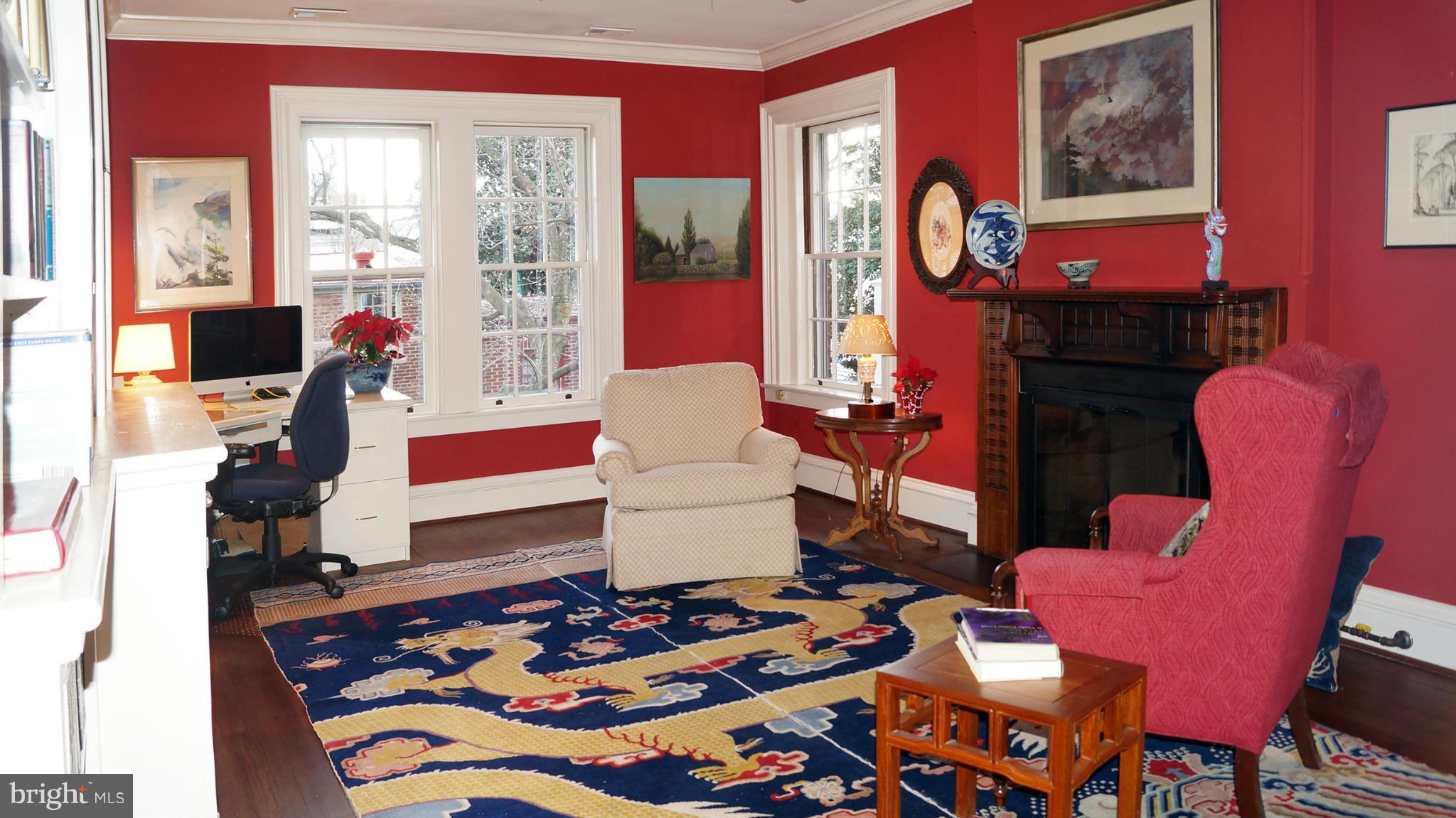CAPITOL HILL - Residential