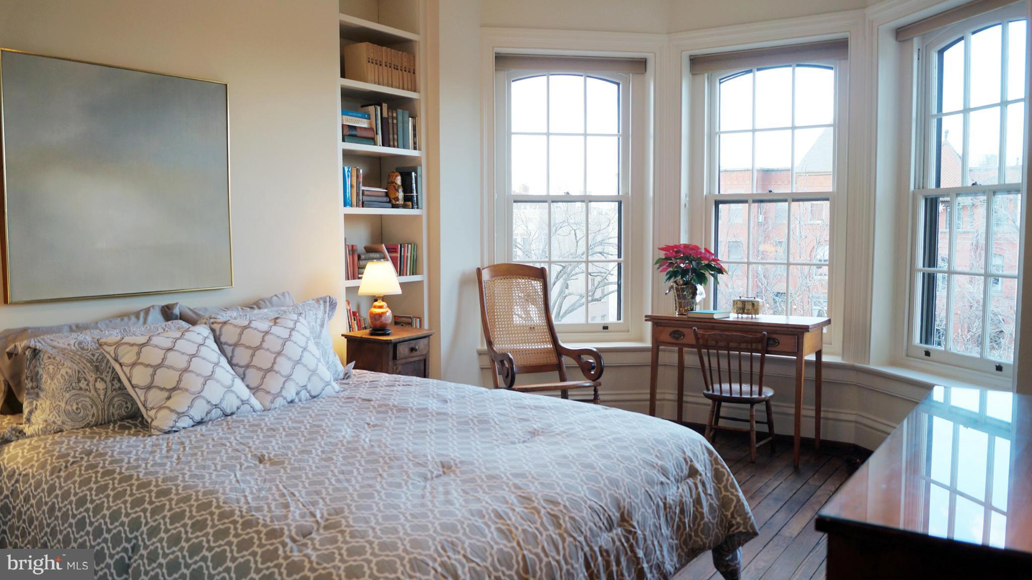 CAPITOL HILL - Residential