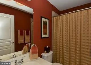 SHIRLINGTON CREST - Residential Lease