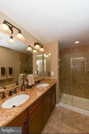 SHIRLINGTON CREST - Residential Lease