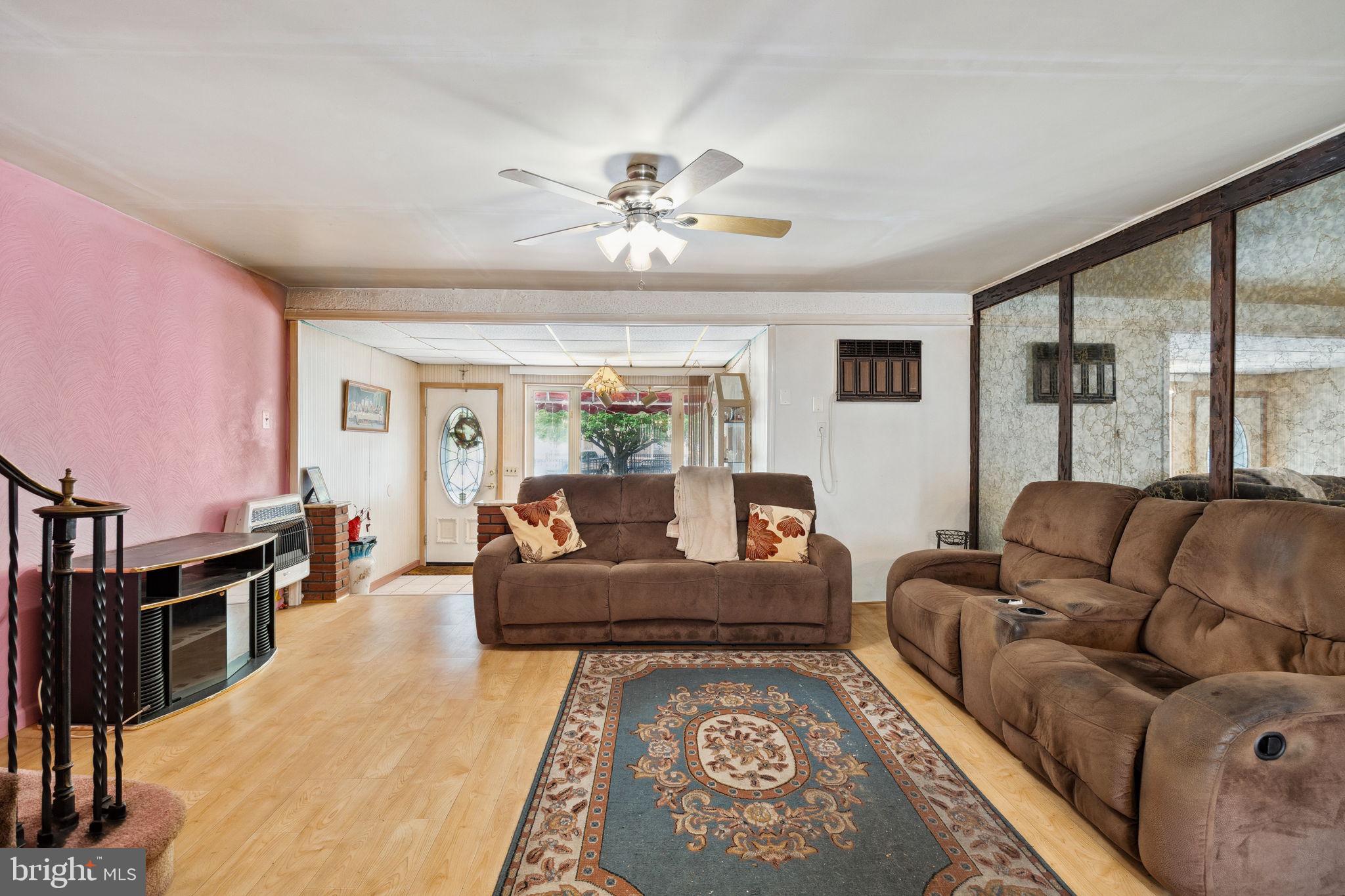 1219 MOLLBORE TERRACE