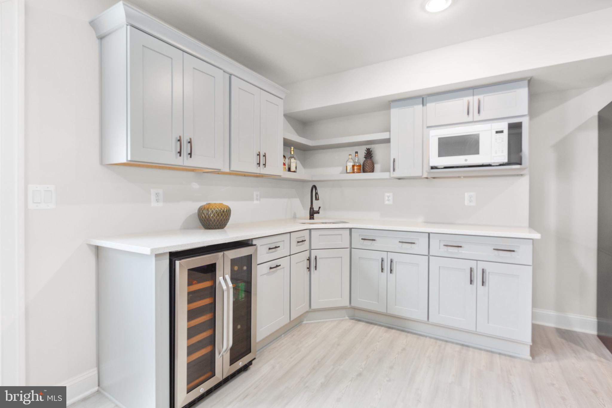 VIRGINIA HERITAGE AT LEE'S PARK - Residential