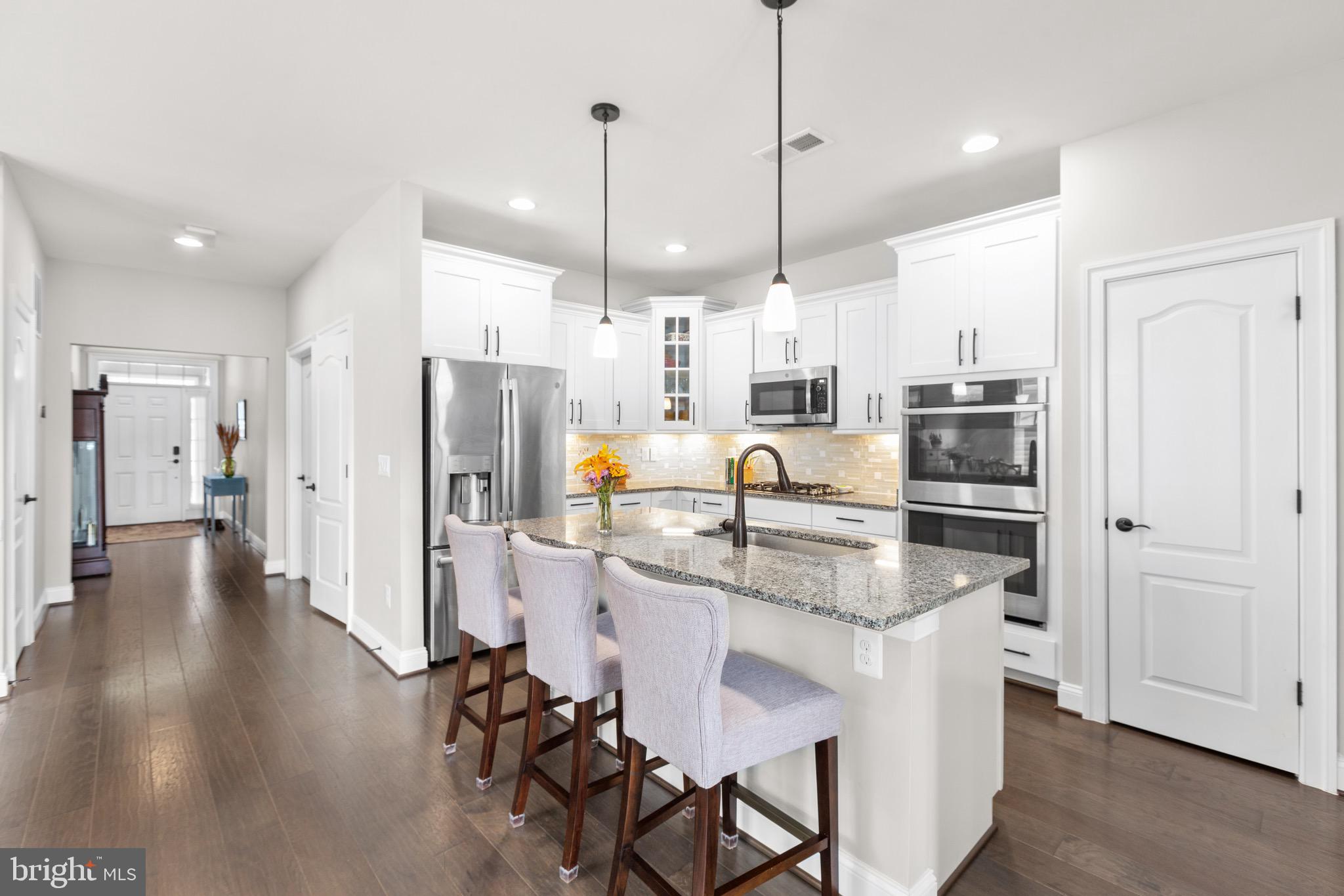 VIRGINIA HERITAGE AT LEE'S PARK - Residential