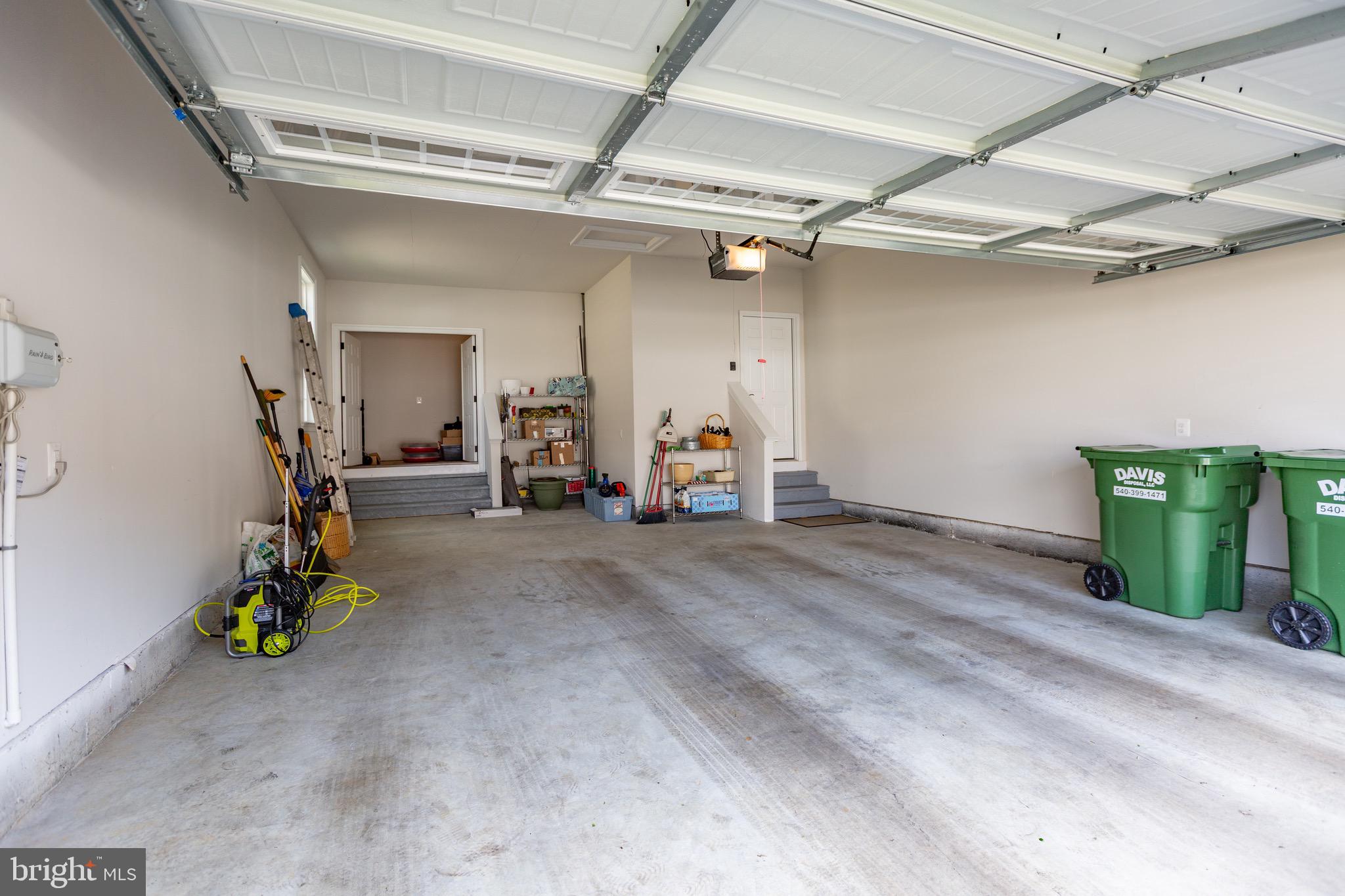 VIRGINIA HERITAGE AT LEE'S PARK - Residential