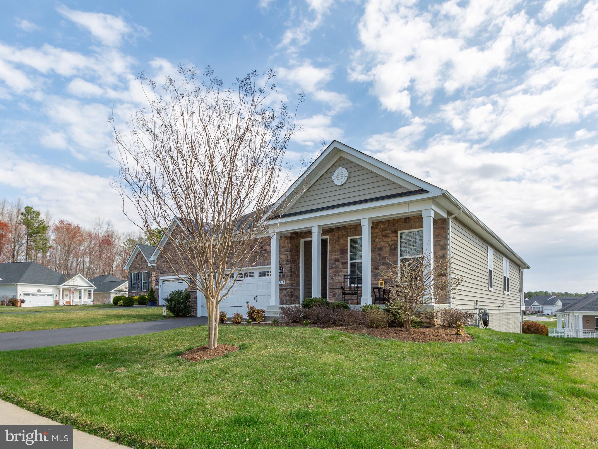 VIRGINIA HERITAGE AT LEE'S PARK - Residential