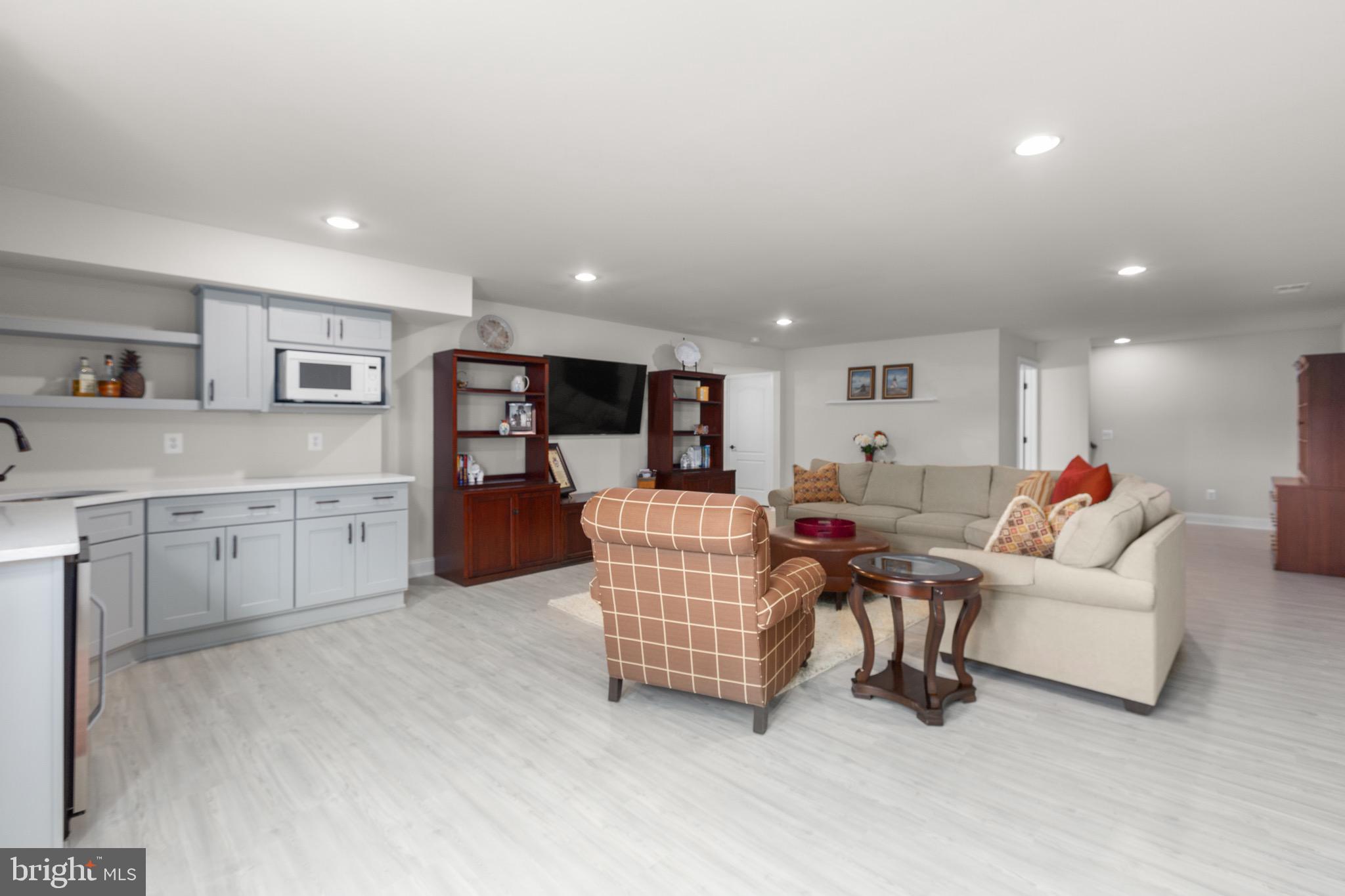 VIRGINIA HERITAGE AT LEE'S PARK - Residential