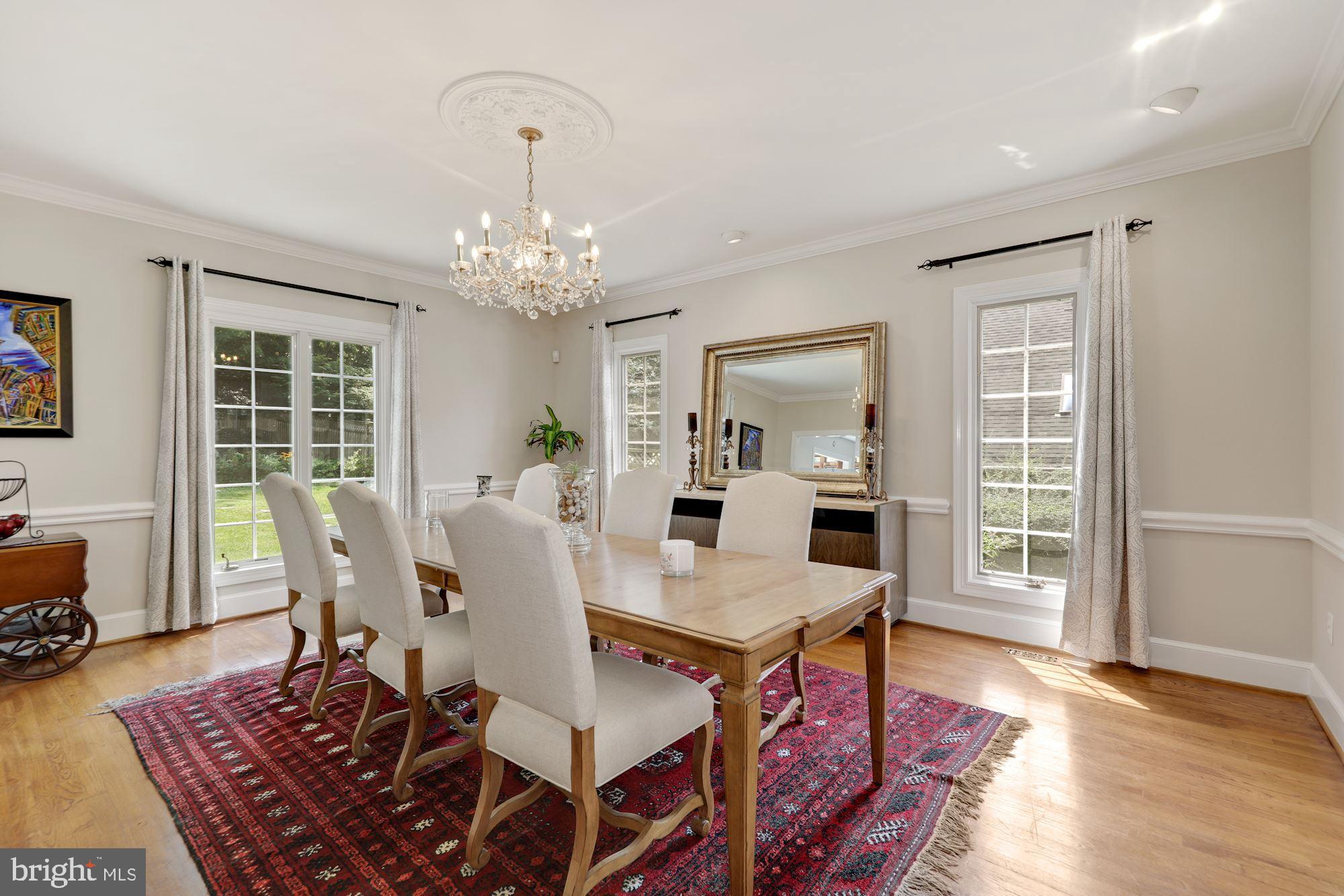 POTOMAC OUTSIDE - Residential