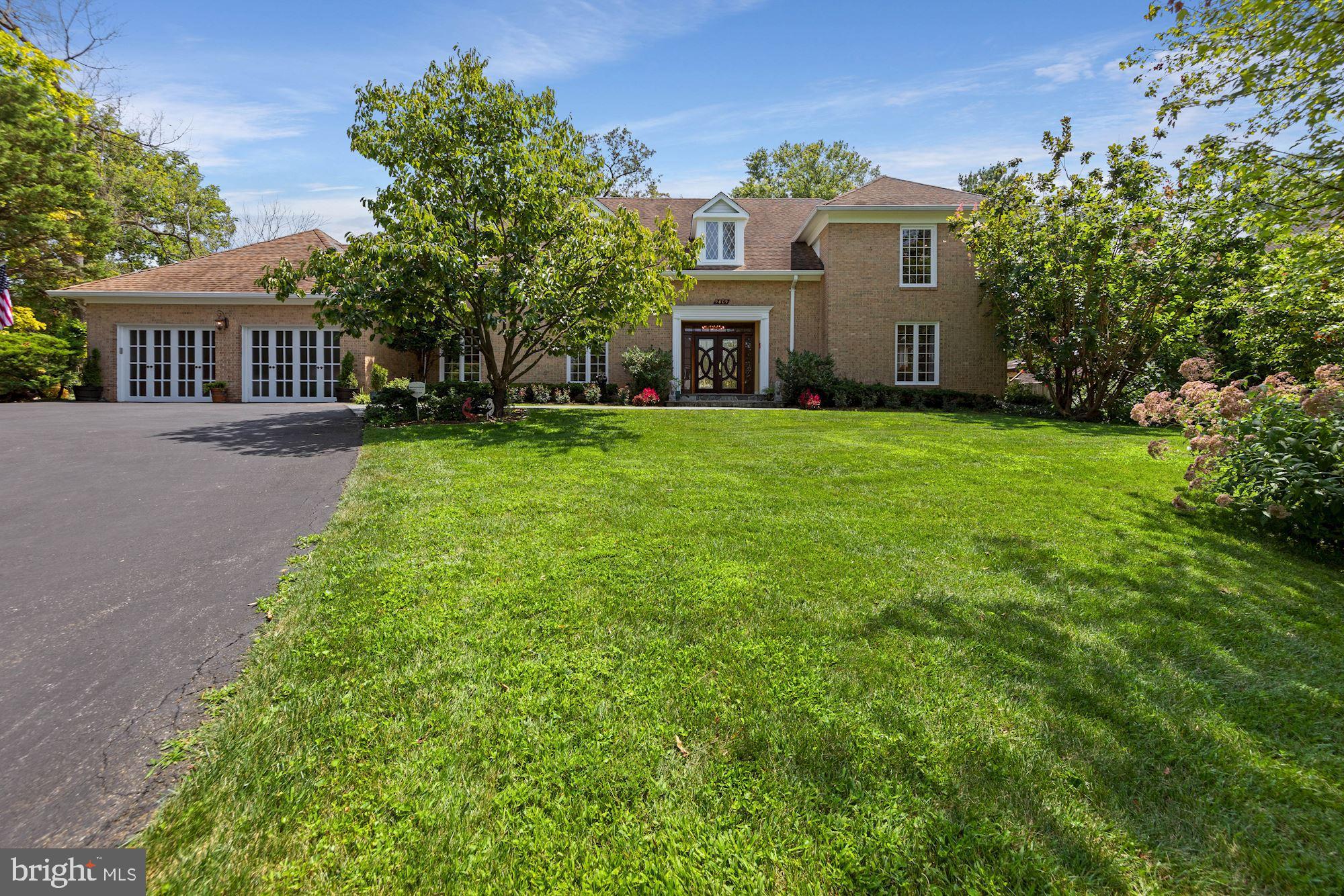 POTOMAC OUTSIDE - Residential