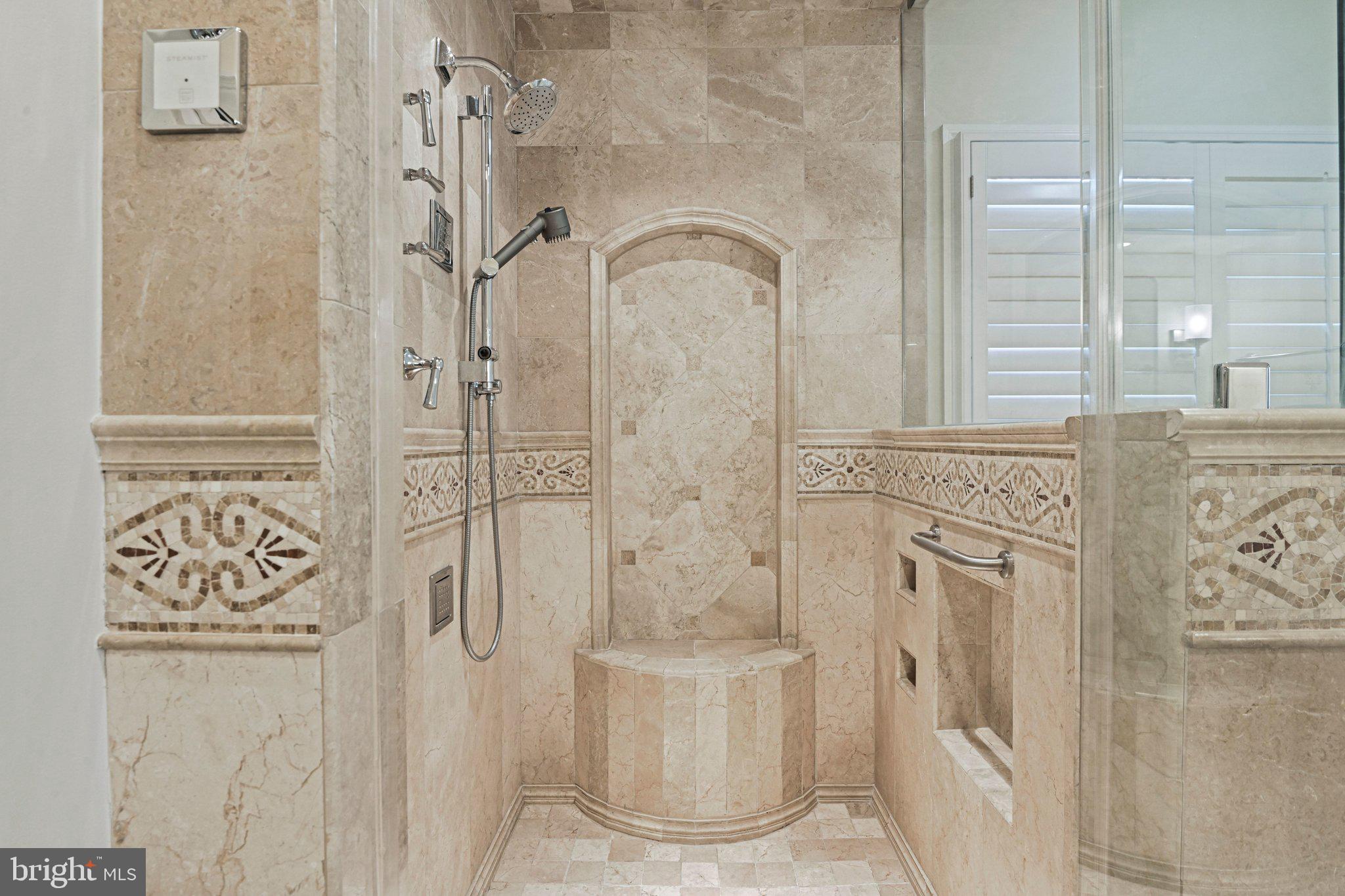 SMC MCLEAN - Residential