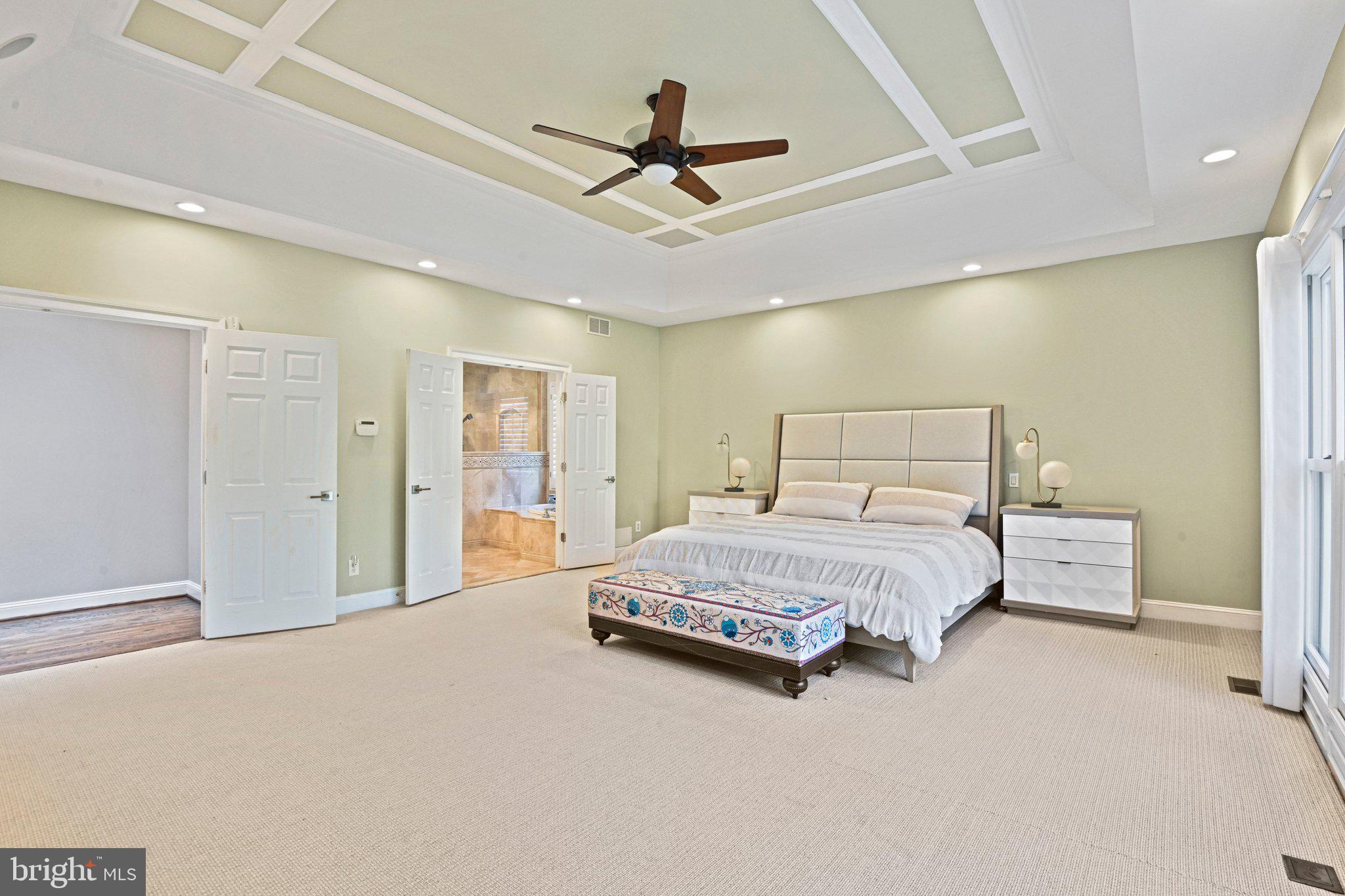 SMC MCLEAN - Residential