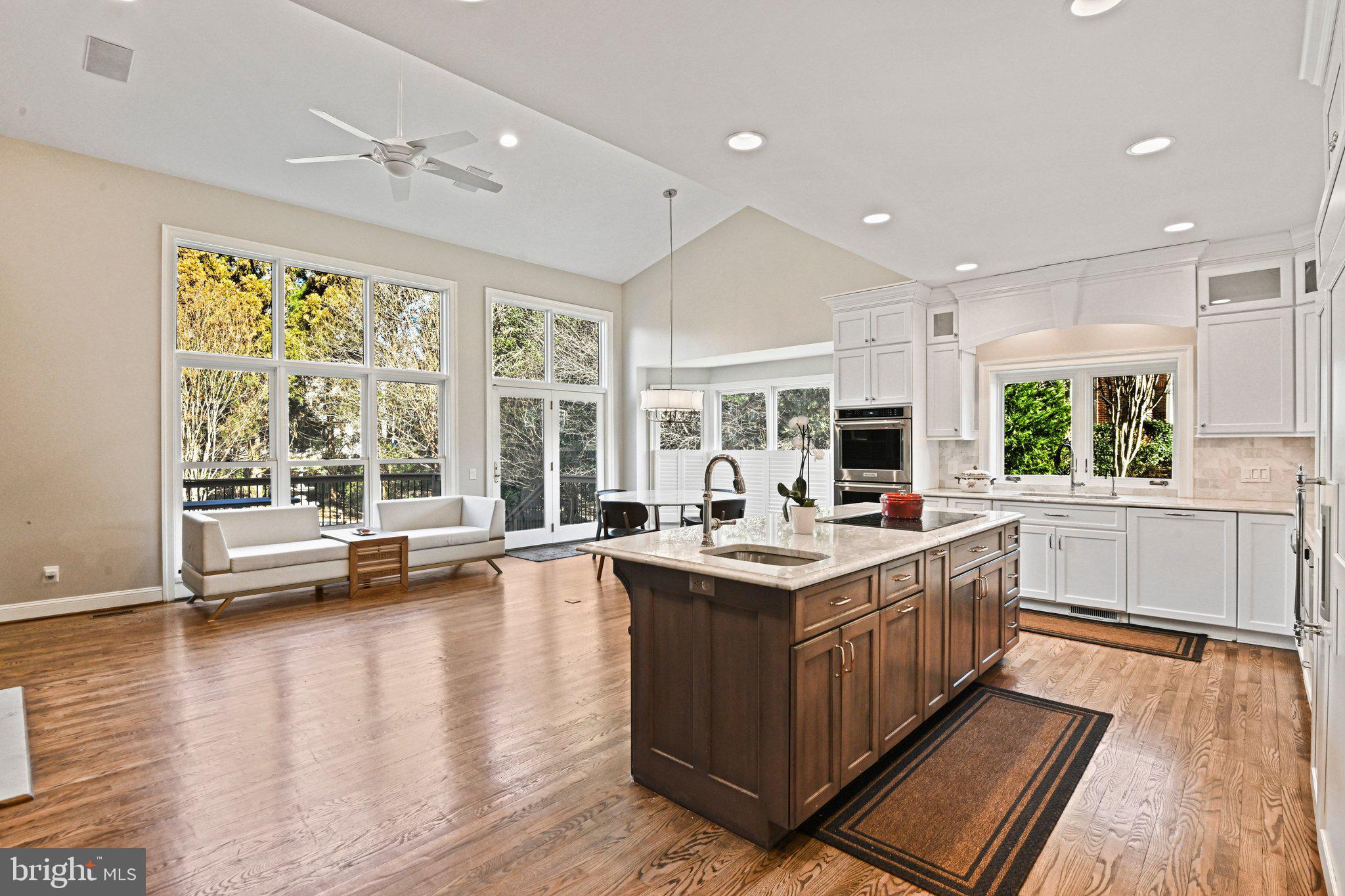 SMC MCLEAN - Residential