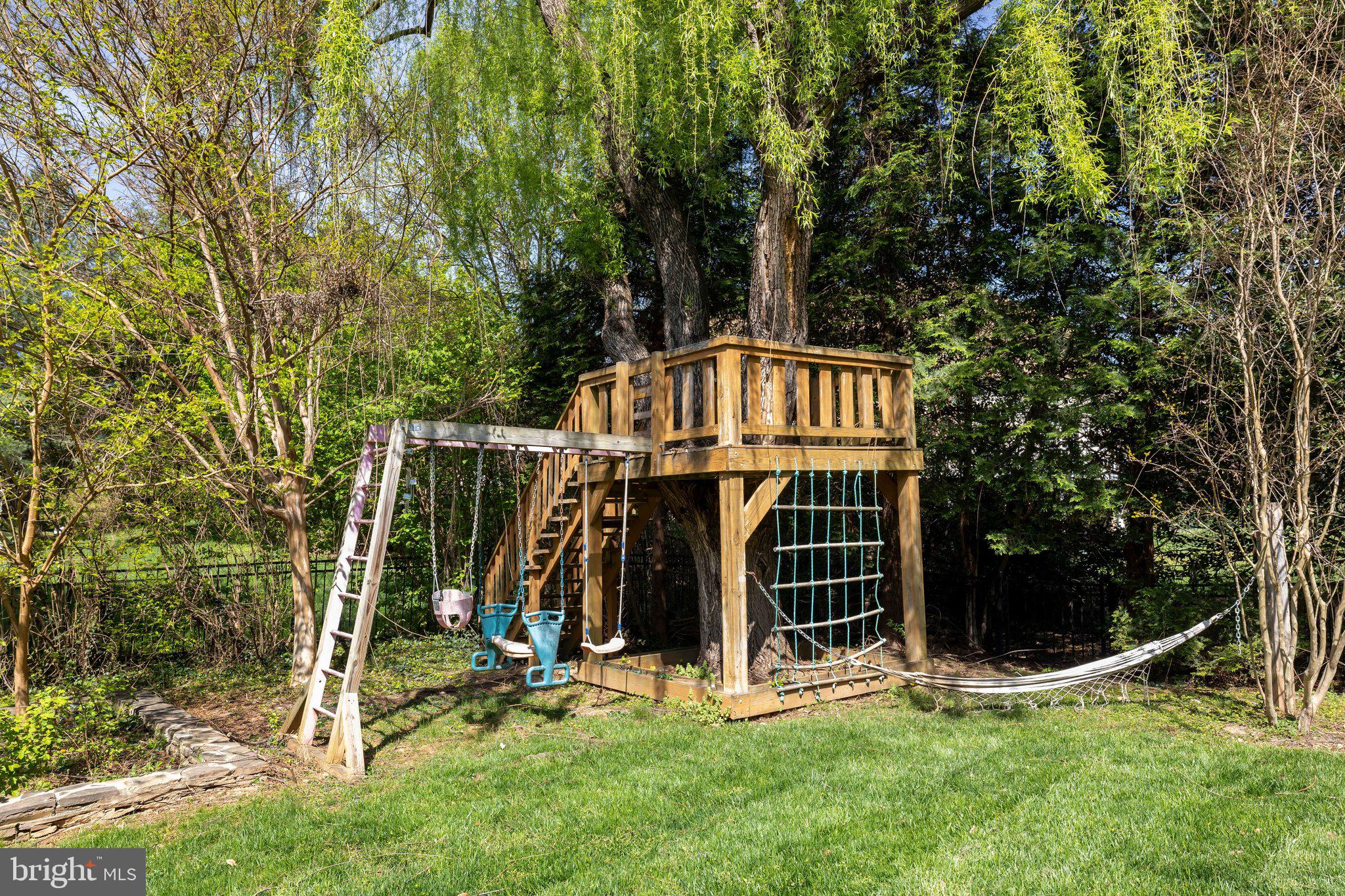 SMC MCLEAN - Residential