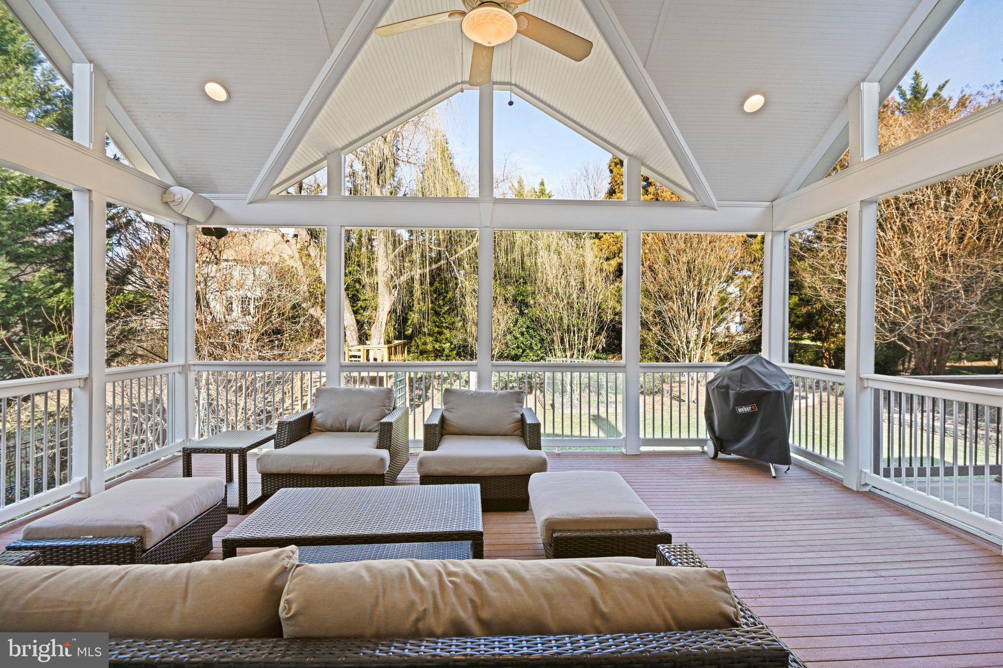 SMC MCLEAN - Residential