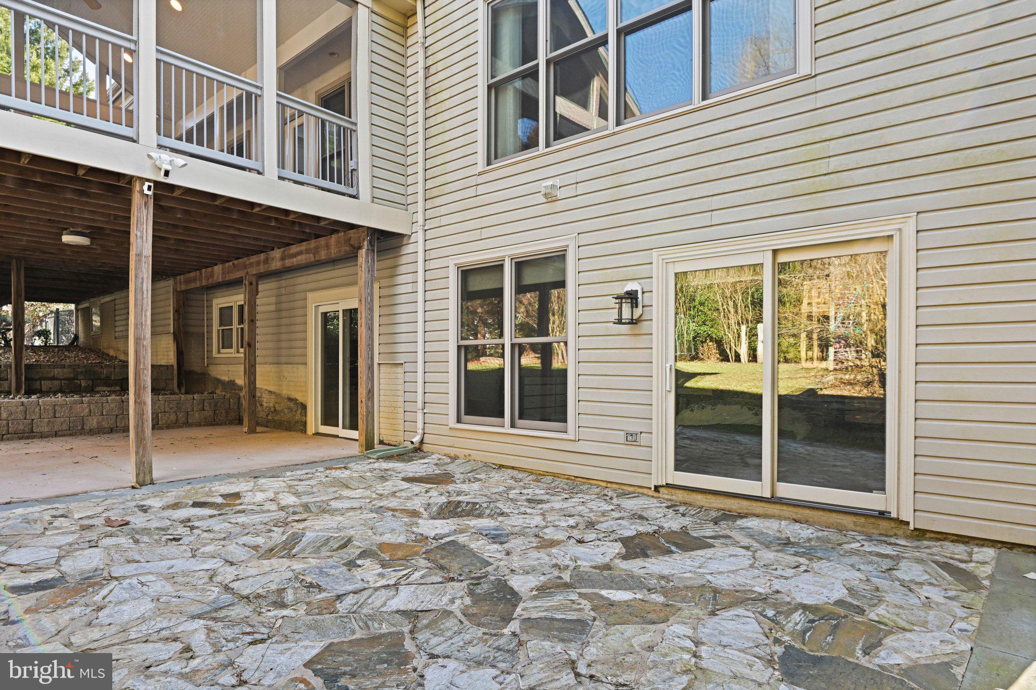 SMC MCLEAN - Residential