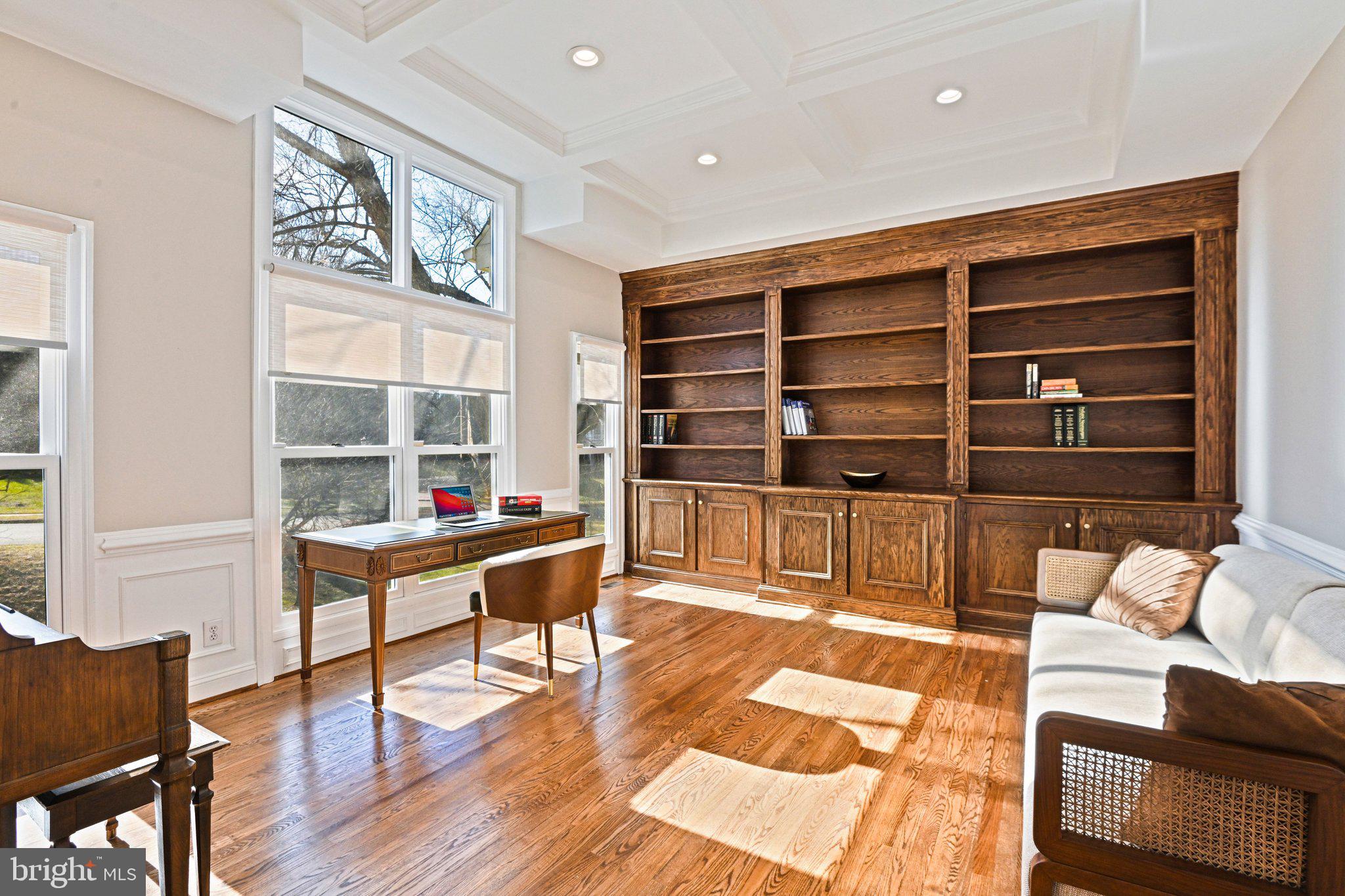 SMC MCLEAN - Residential