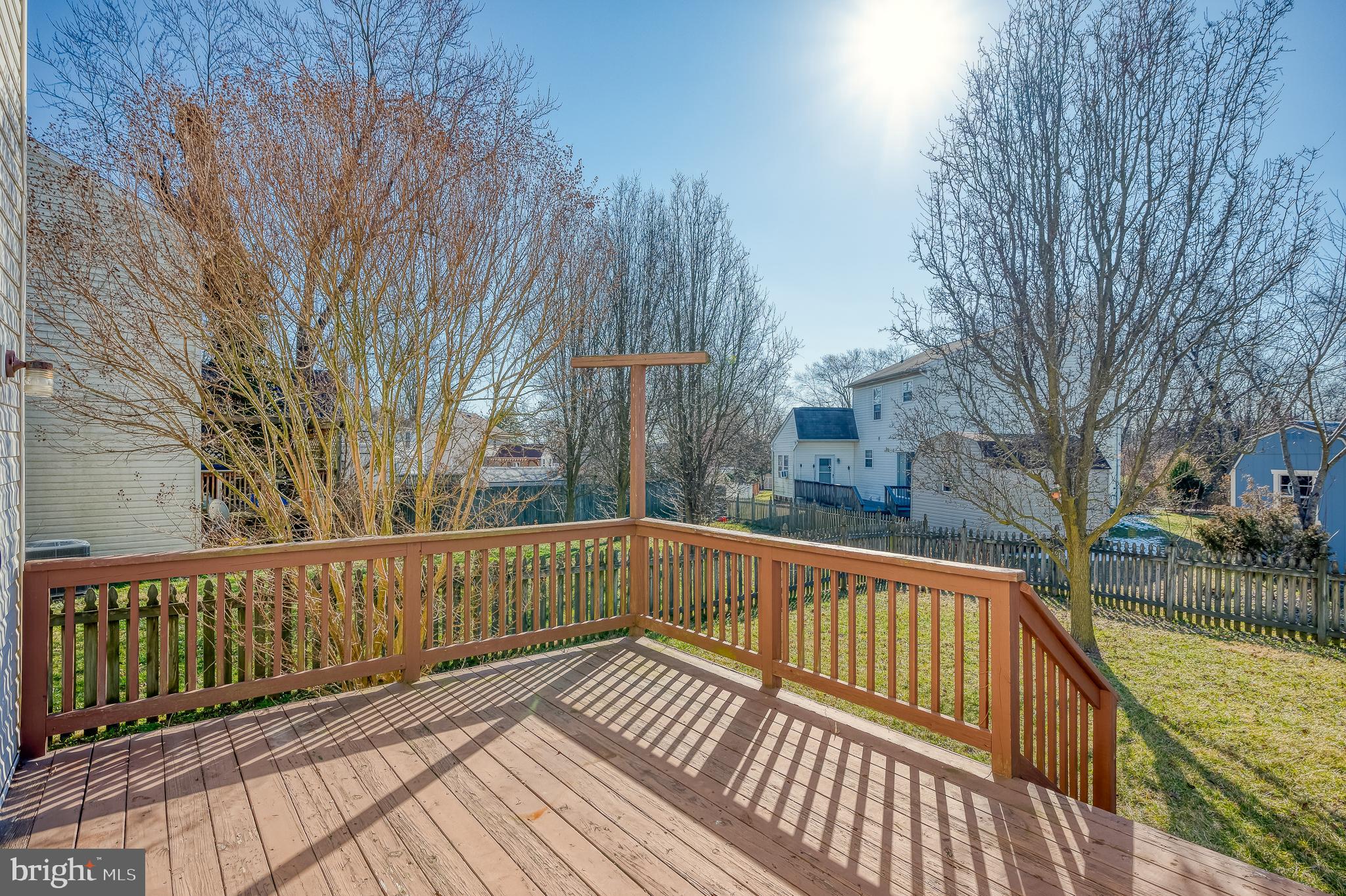 LONG BAR HARBOR - Residential