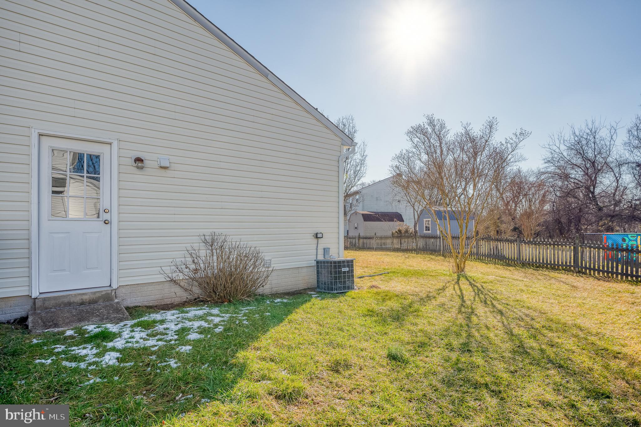 LONG BAR HARBOR - Residential