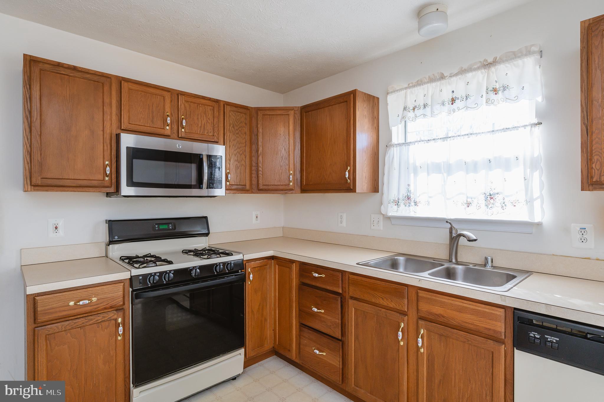 LONG BAR HARBOR - Residential