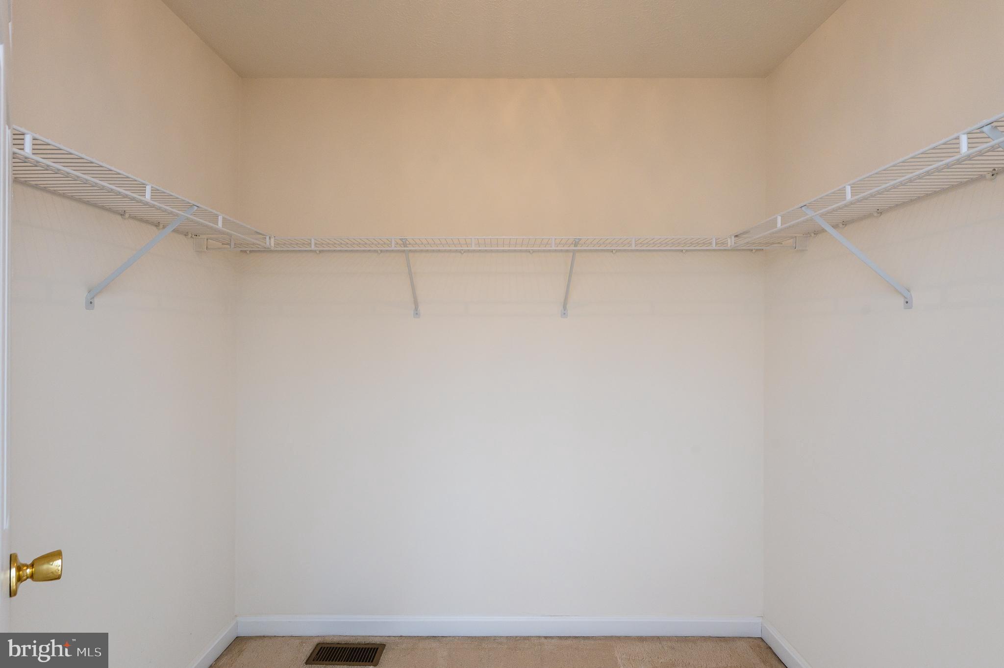 LONG BAR HARBOR - Residential