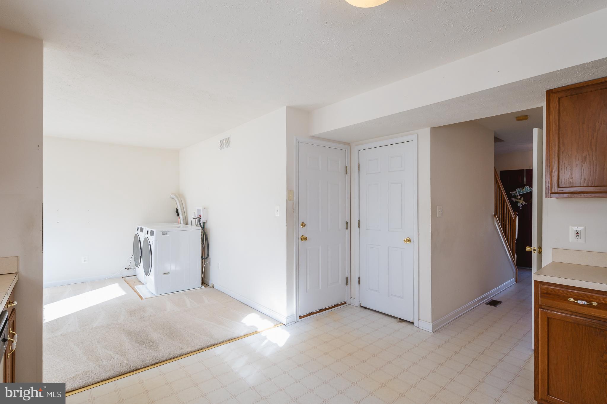 LONG BAR HARBOR - Residential