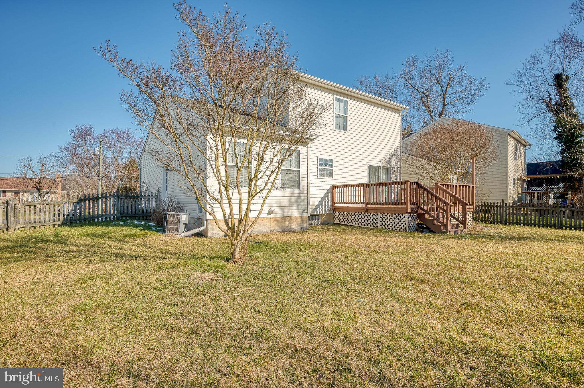 LONG BAR HARBOR - Residential